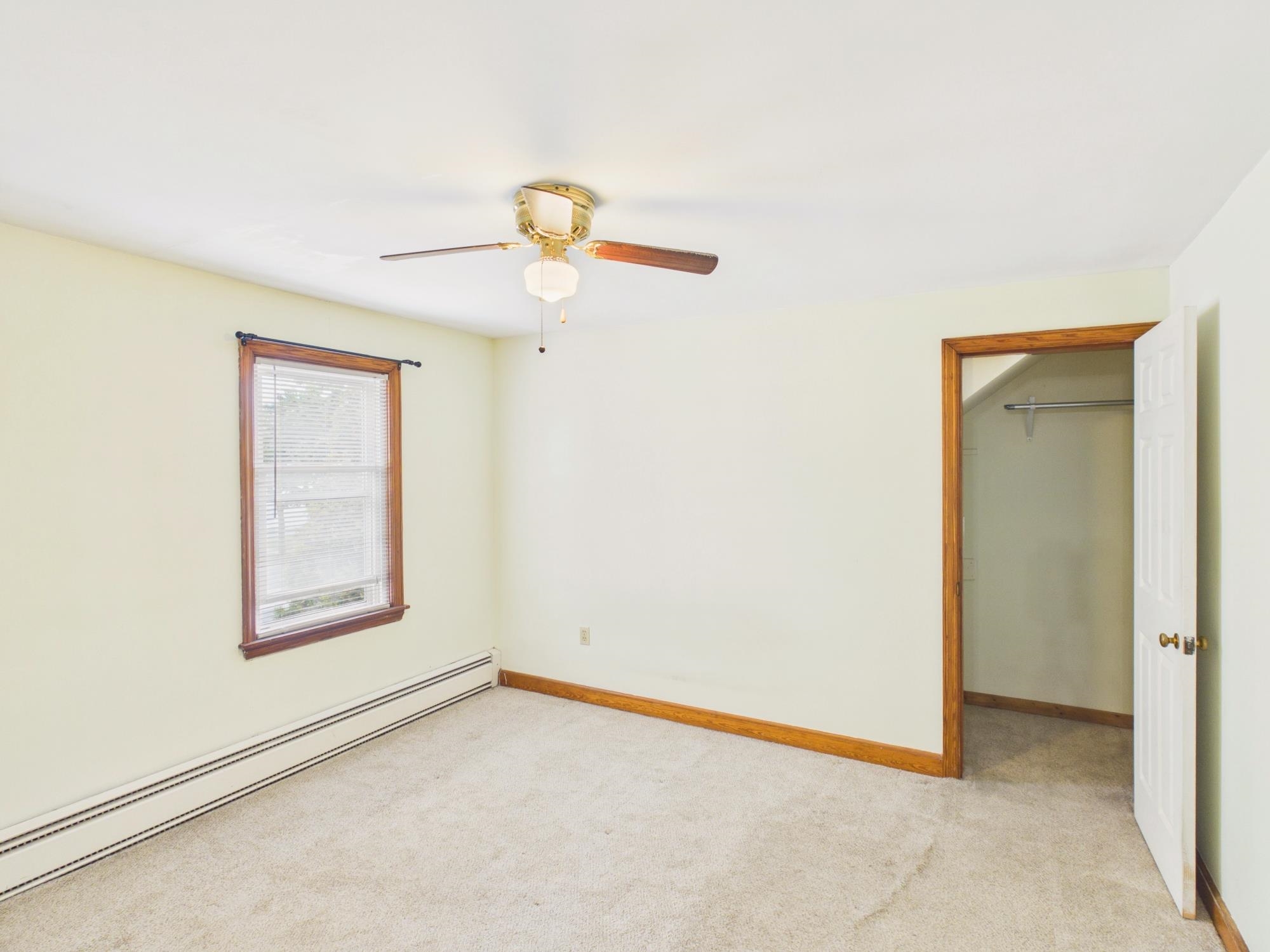 852 Clay St, Manchester, NH 03103