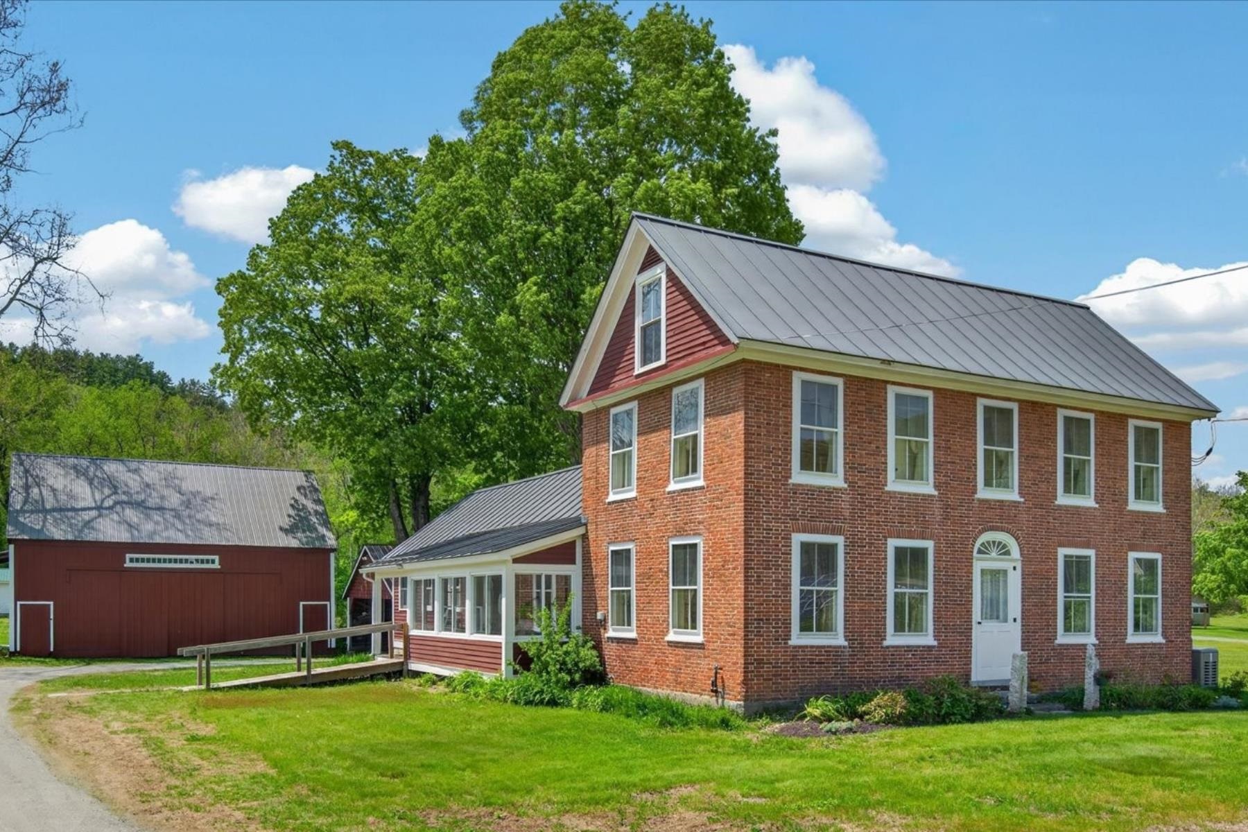 TOWNSHEND VT&nbsp;Home for sale $$399,000 | $201 per sq.ft.