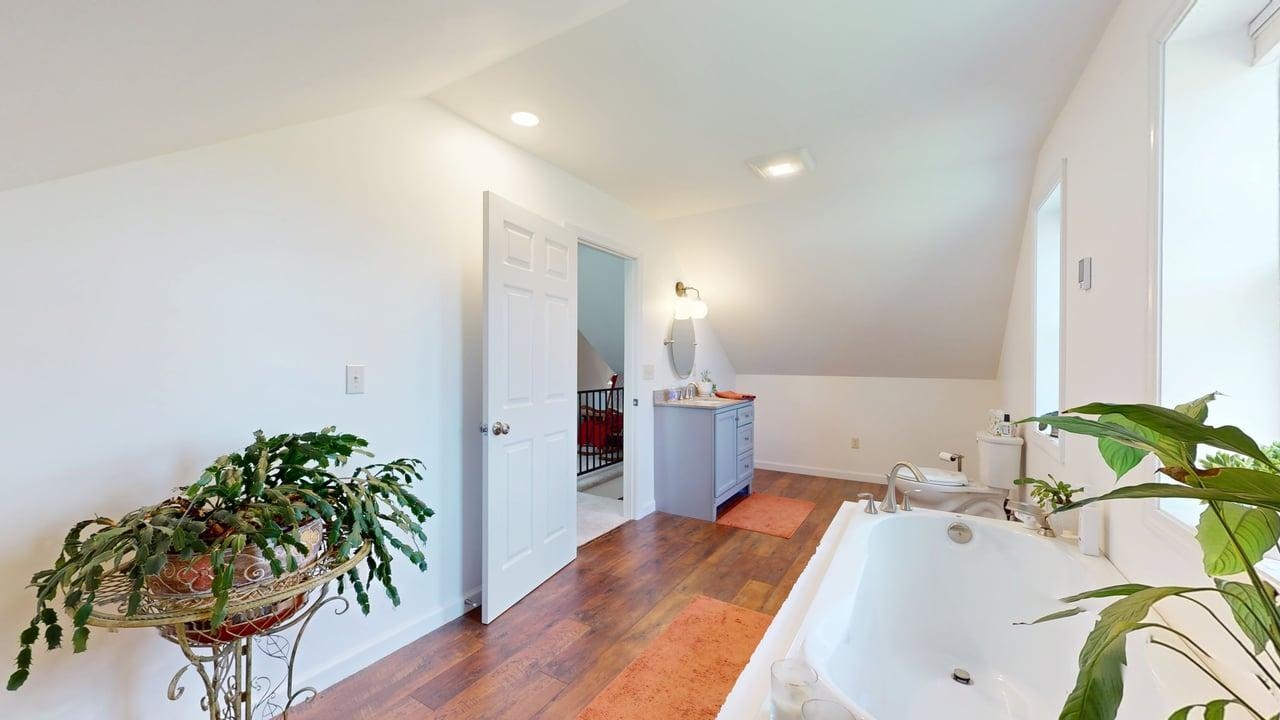 Property photo 44