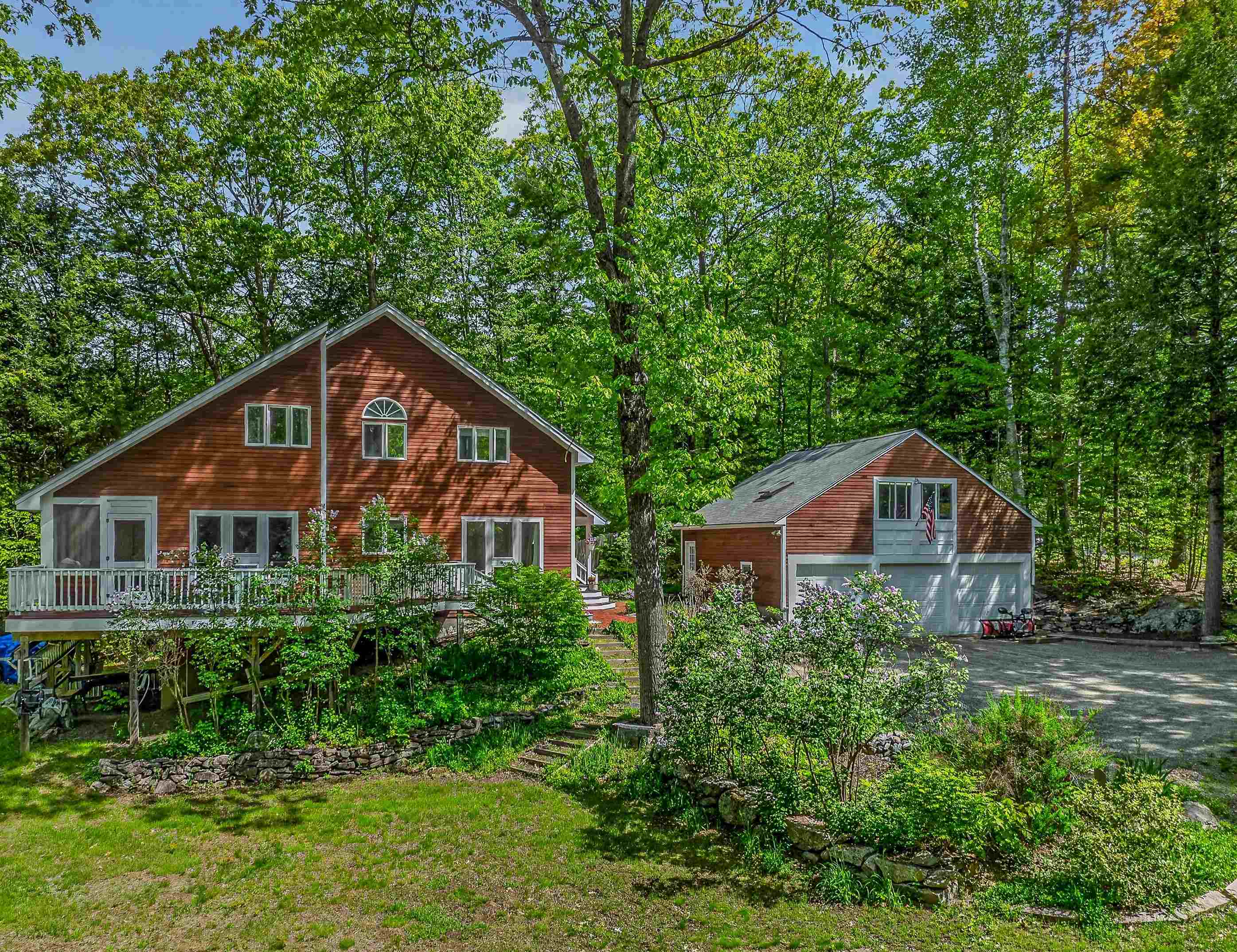 34 Sunrise Cir, Plymouth, NH 03264