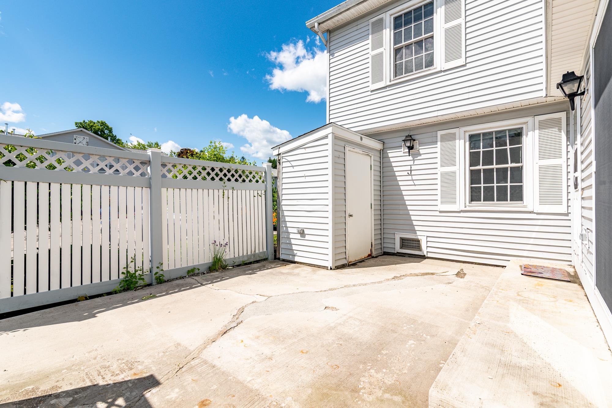 25 Springfield Est, Rochester, NH 03867