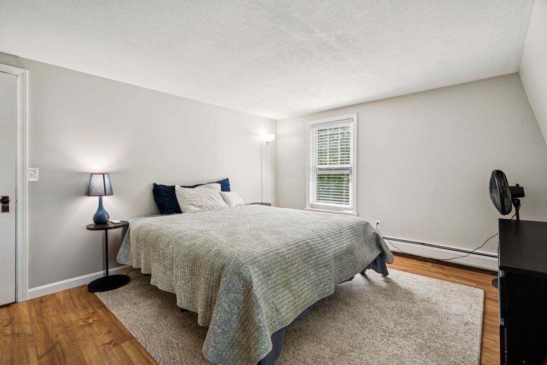 17 Dartmouth St, Claremont, NH 03743