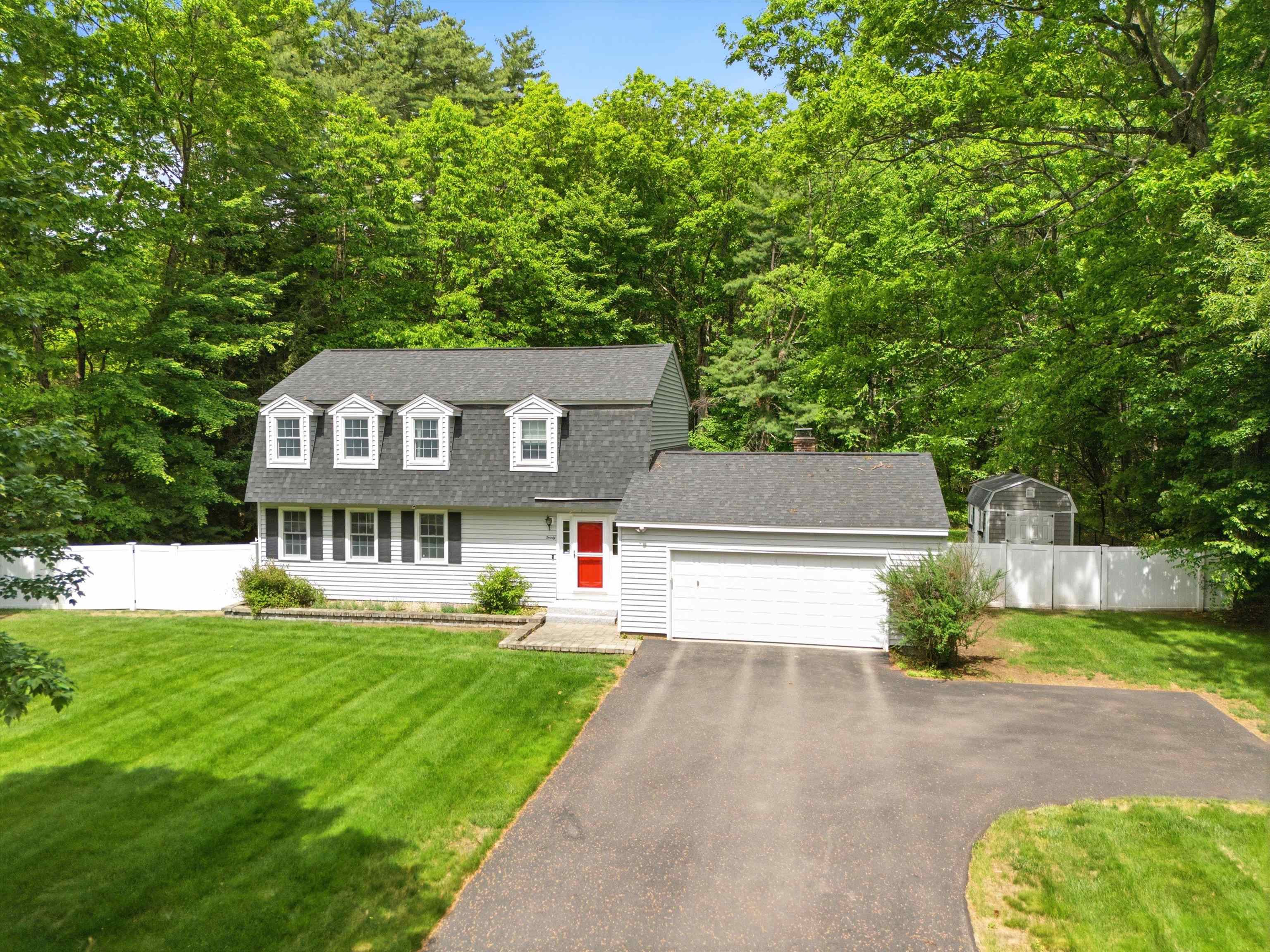 20 Ministerial Dr, Merrimack, NH 03054