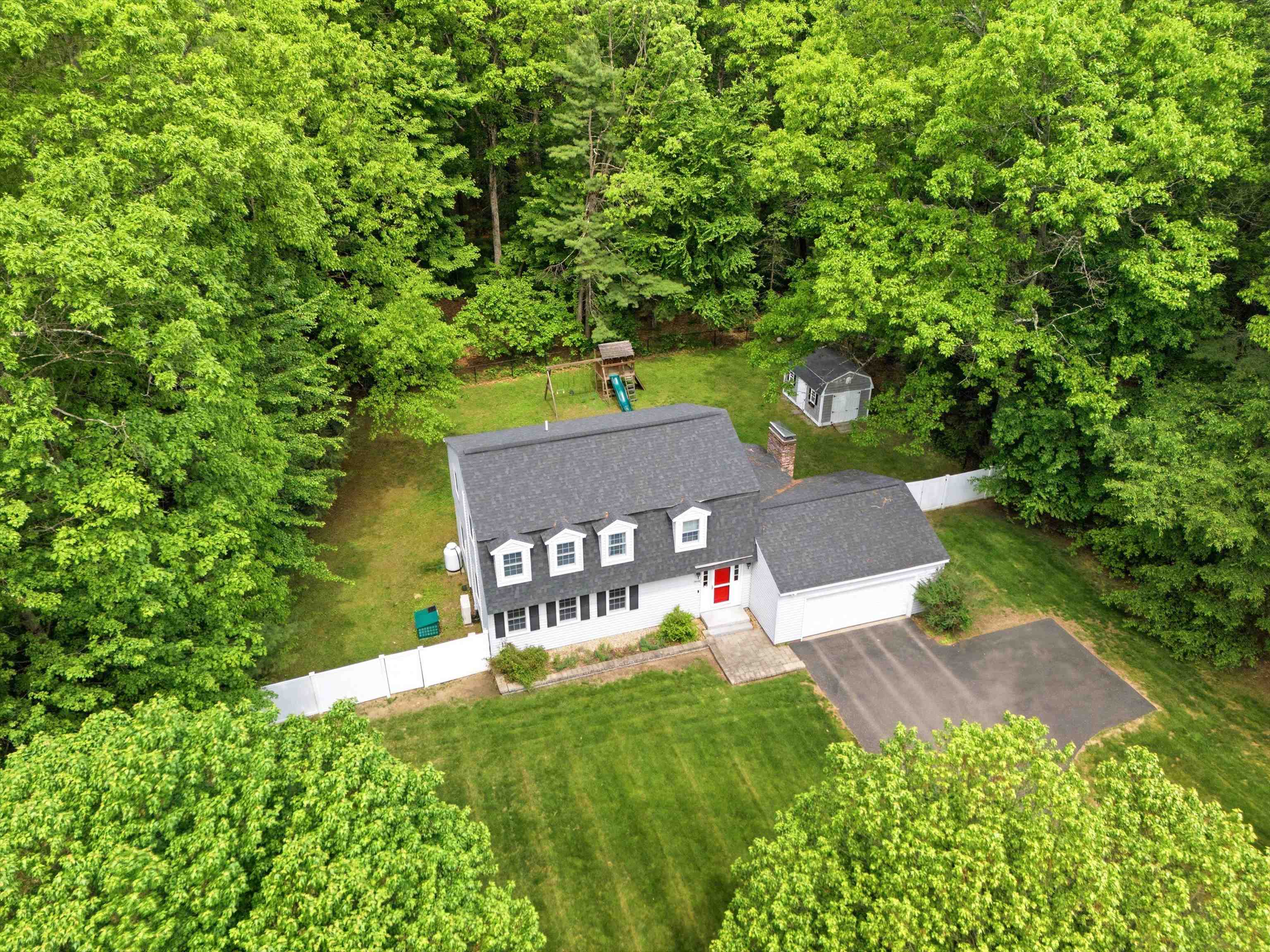 20 Ministerial Dr, Merrimack, NH 03054