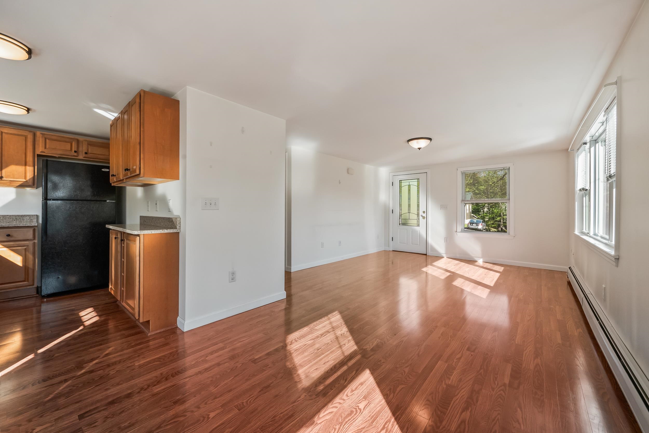 101 Manns Hill Rd, Littleton, NH 03561