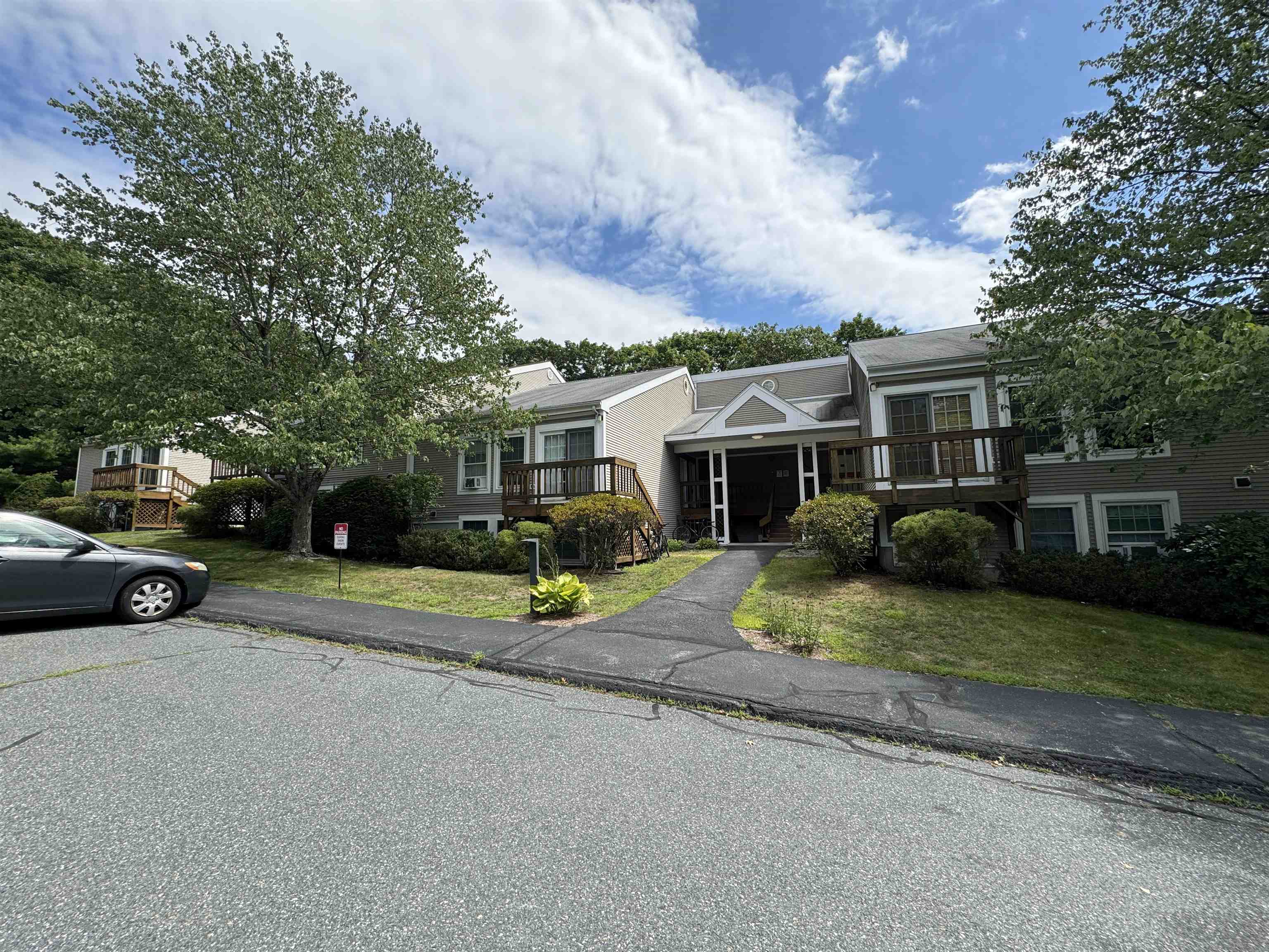 30 Wolf Rd, Lebanon, NH 03766