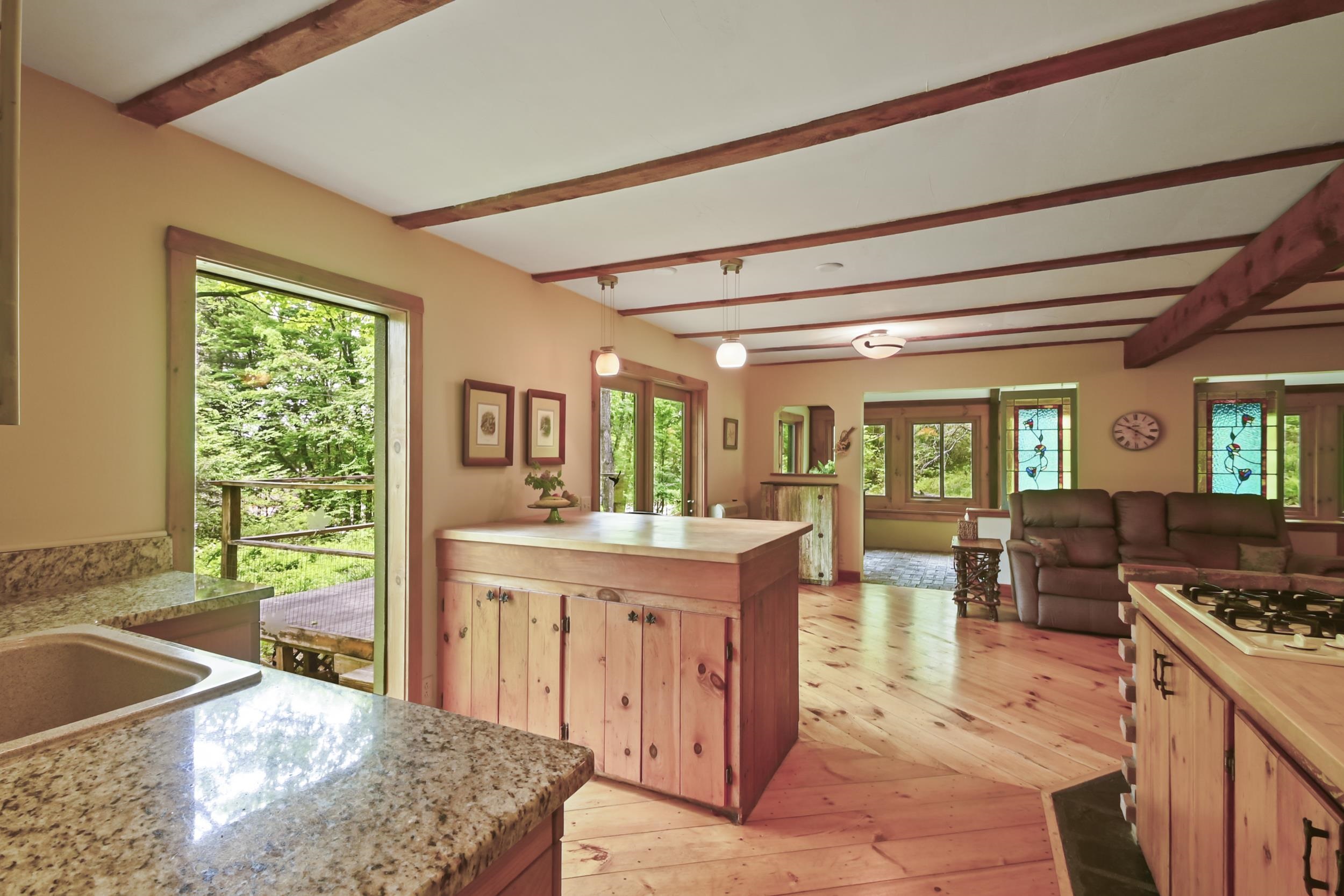 117 Barrett Hill Rd, Wilton, NH 03086