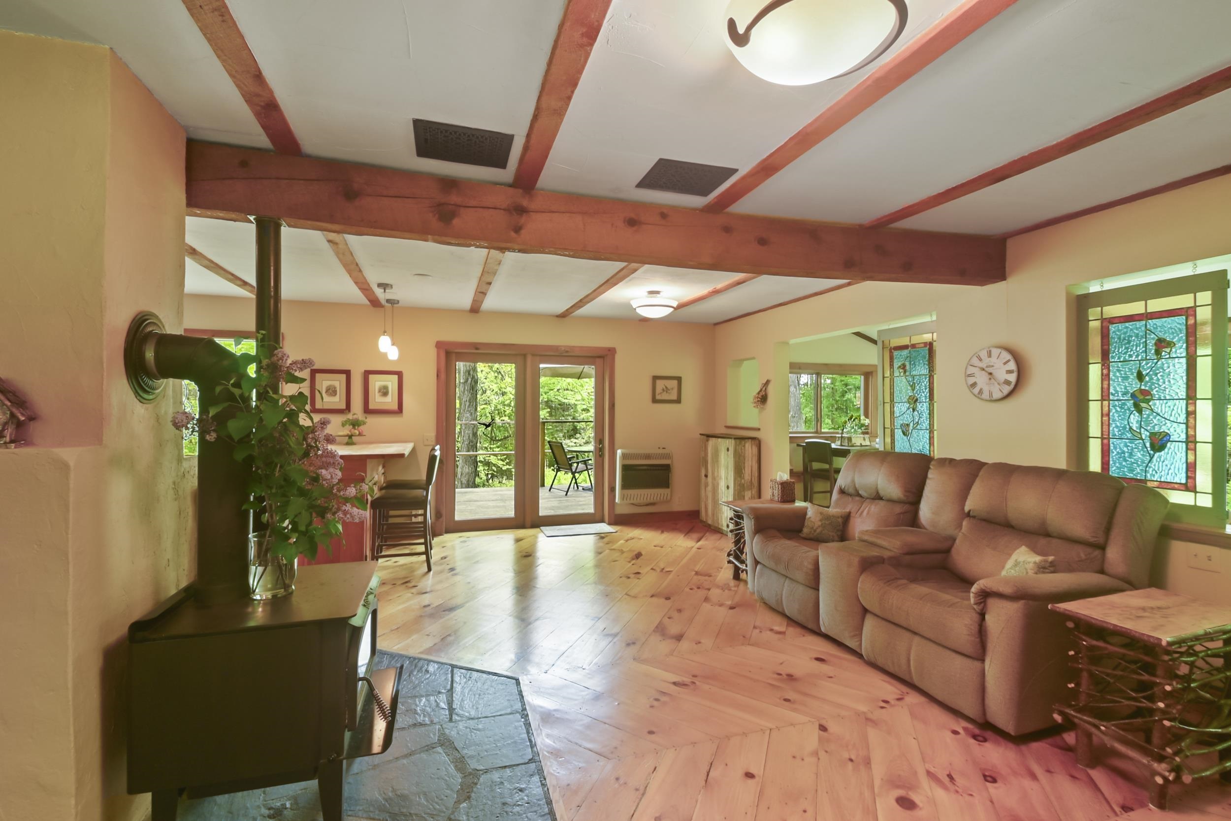 117 Barrett Hill Rd, Wilton, NH 03086