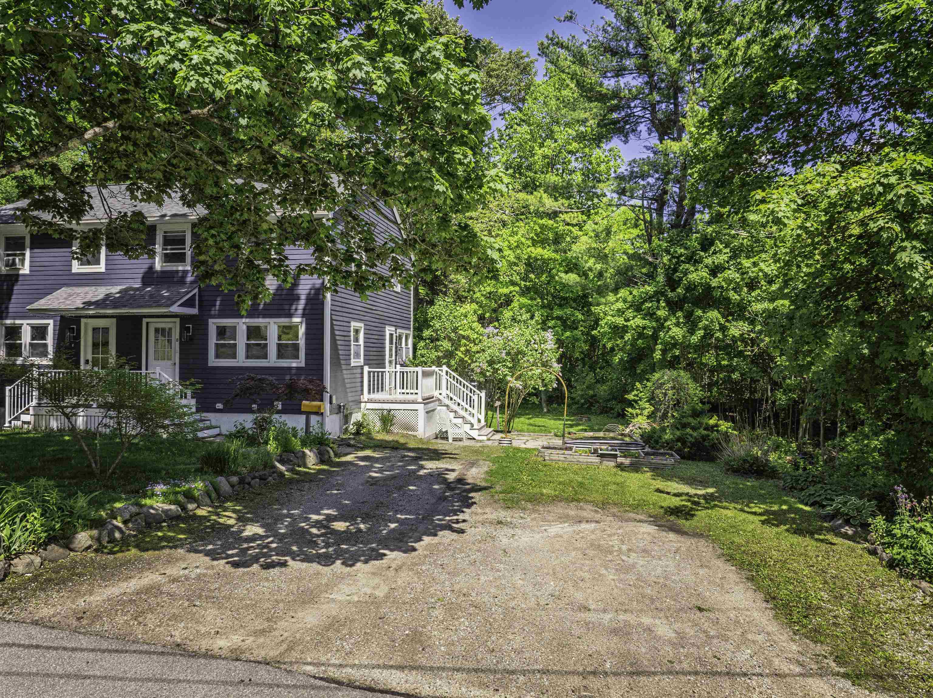 8 Old Landing Rd, Durham, NH 03824