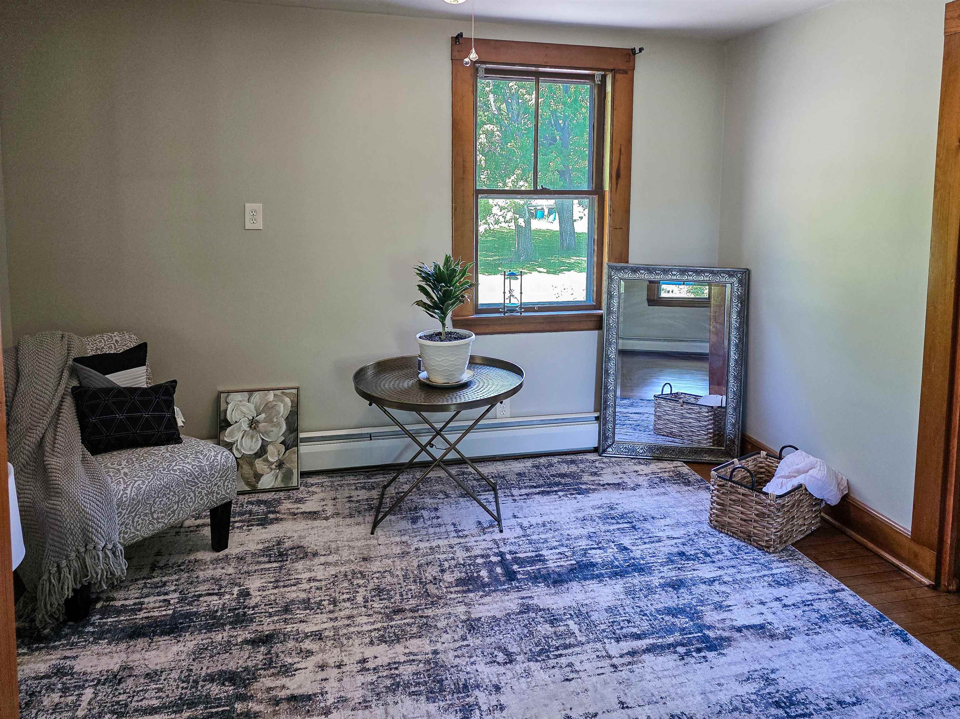 98 Haverhill Rd, Salem, NH 03079