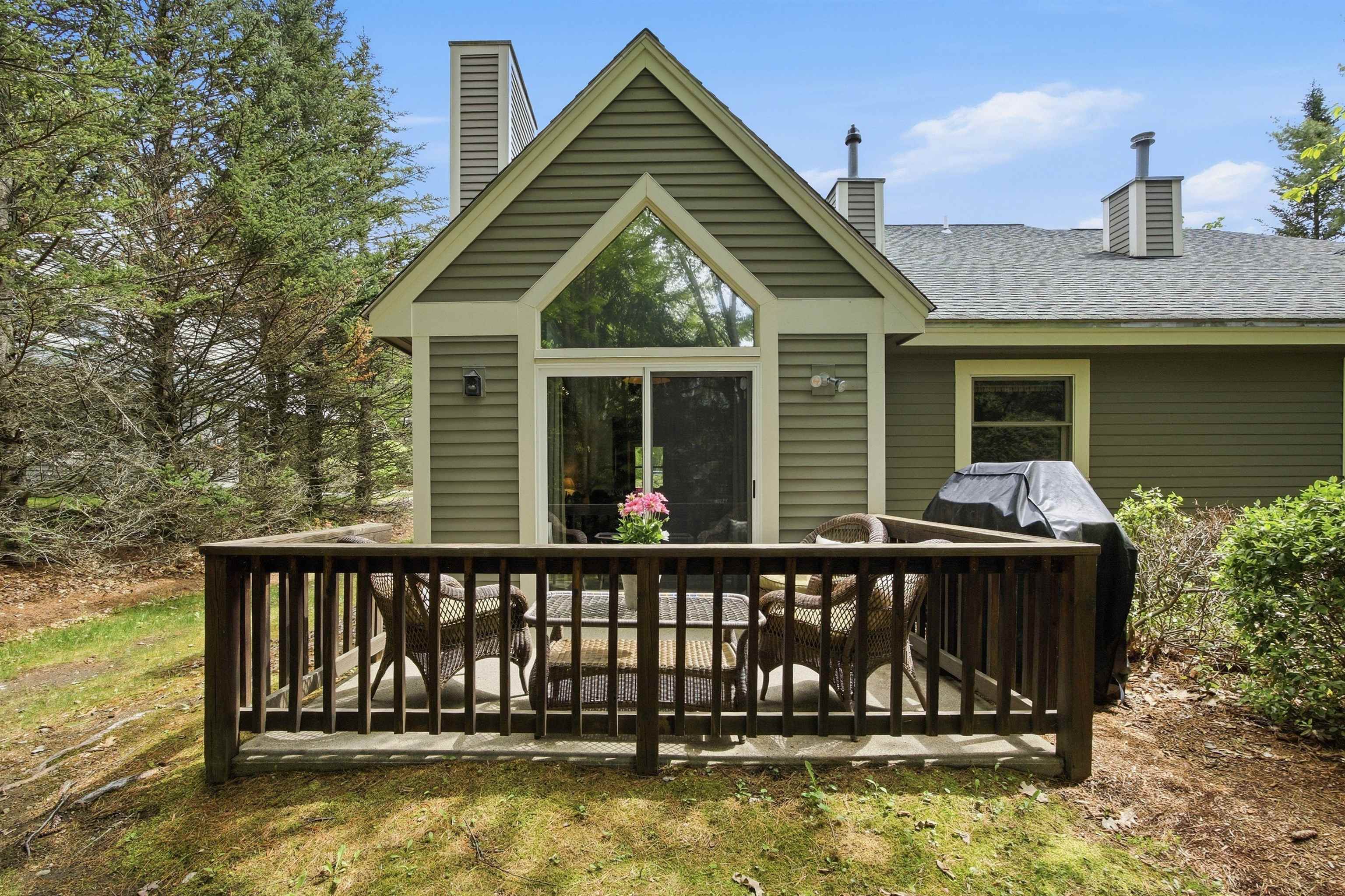 11 Woodsview Ln, Lincoln, NH 03251
