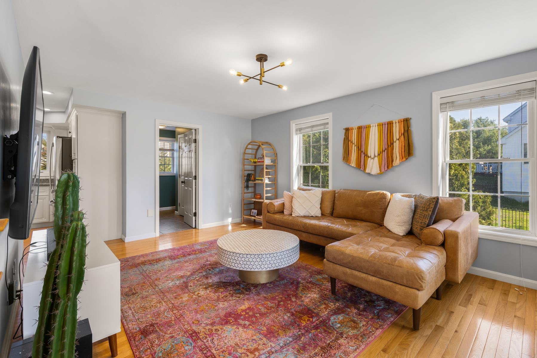 15 Victoria Dr, Somersworth, NH 03878