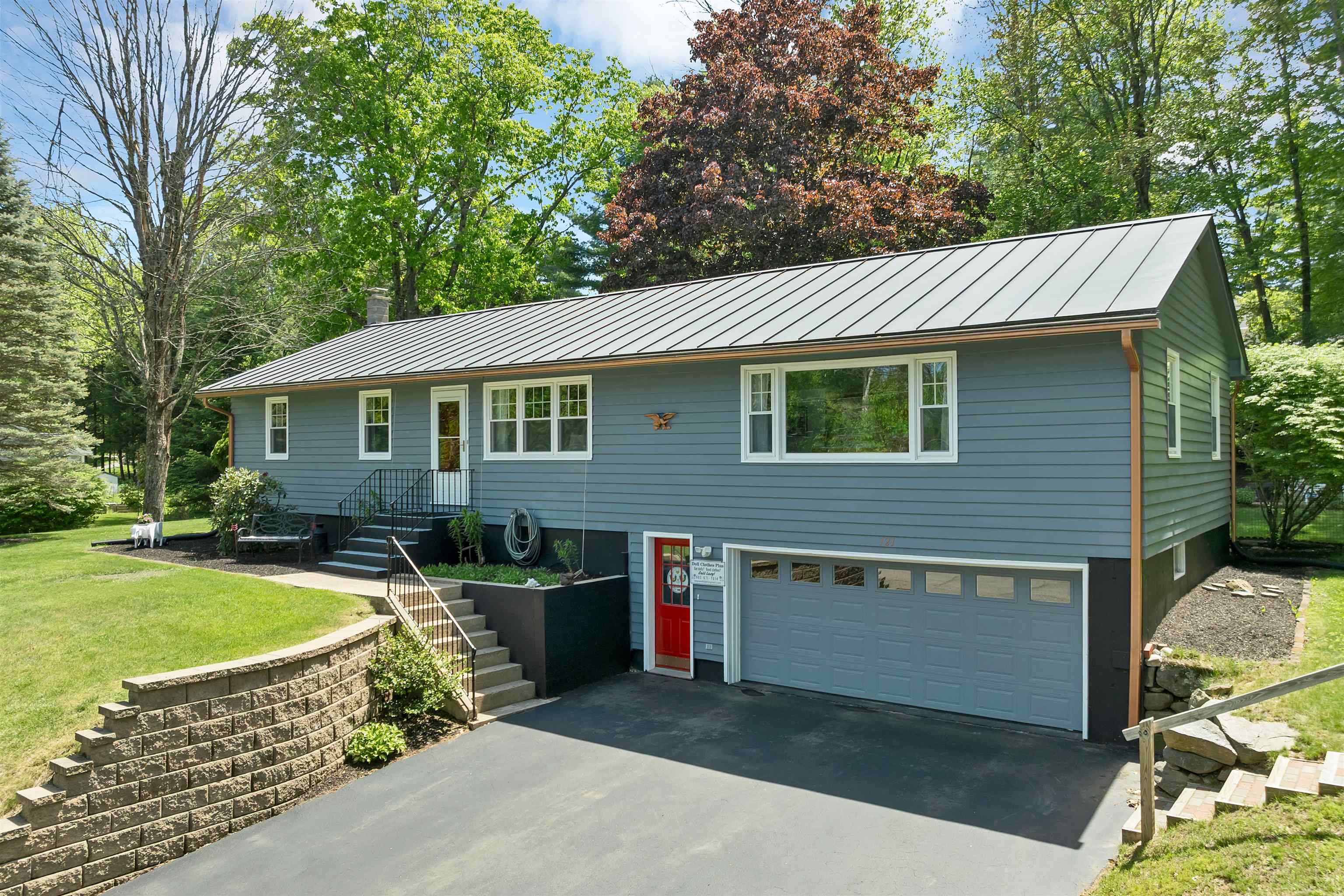 121 Terrace Rd, Franklin, NH 03235
