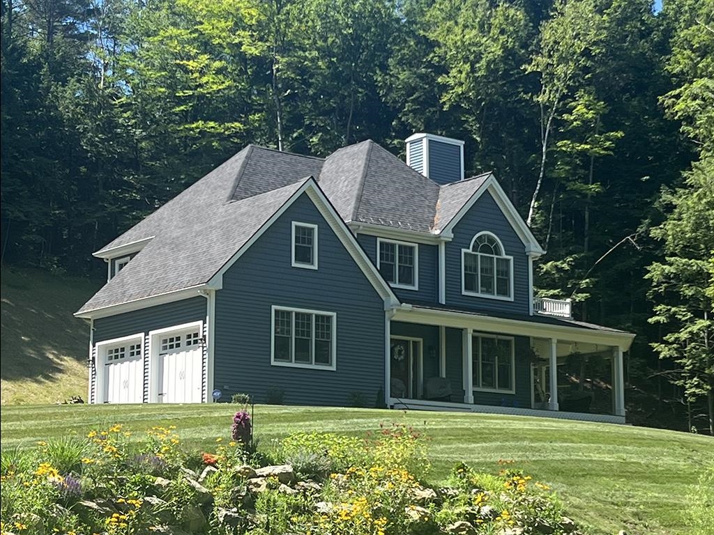 52 Old County Rd, Plainfield, NH 03781