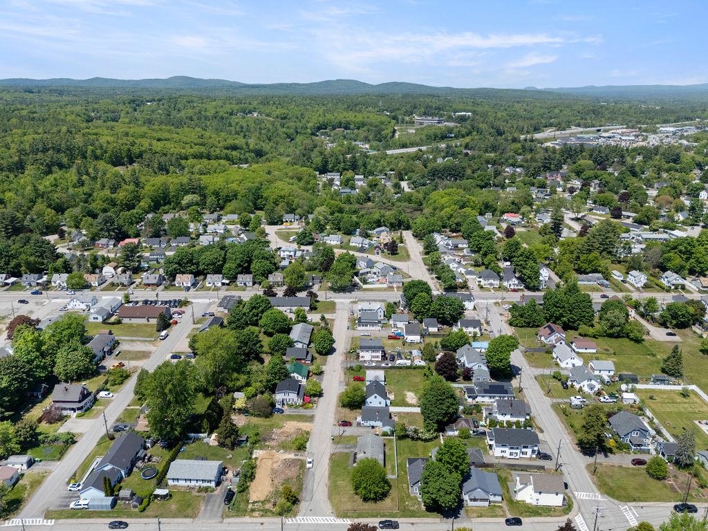 18 Harvard St, Rochester, NH 03867