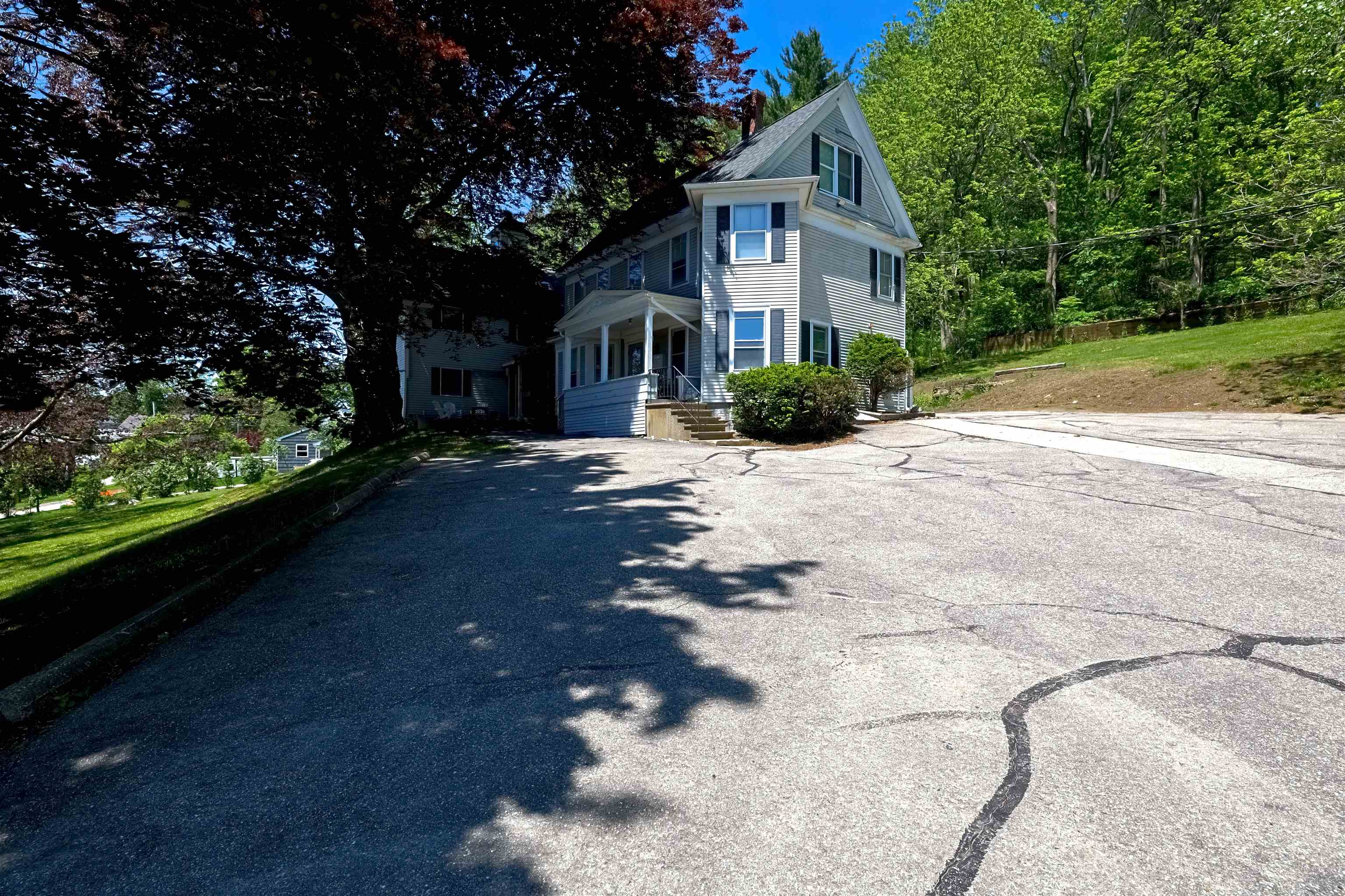 34 Floral Ave, Dover, NH 03820