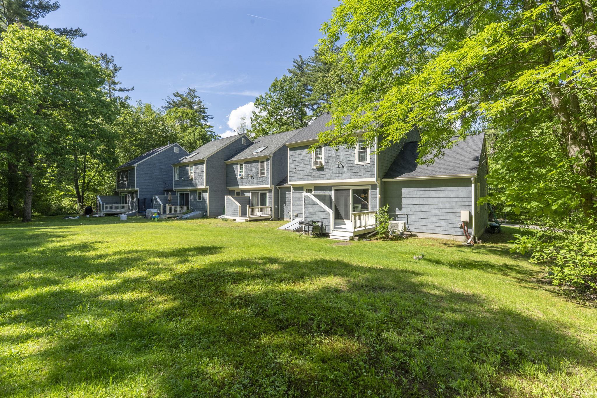 54 N Lowell Rd, Windham, NH 03087