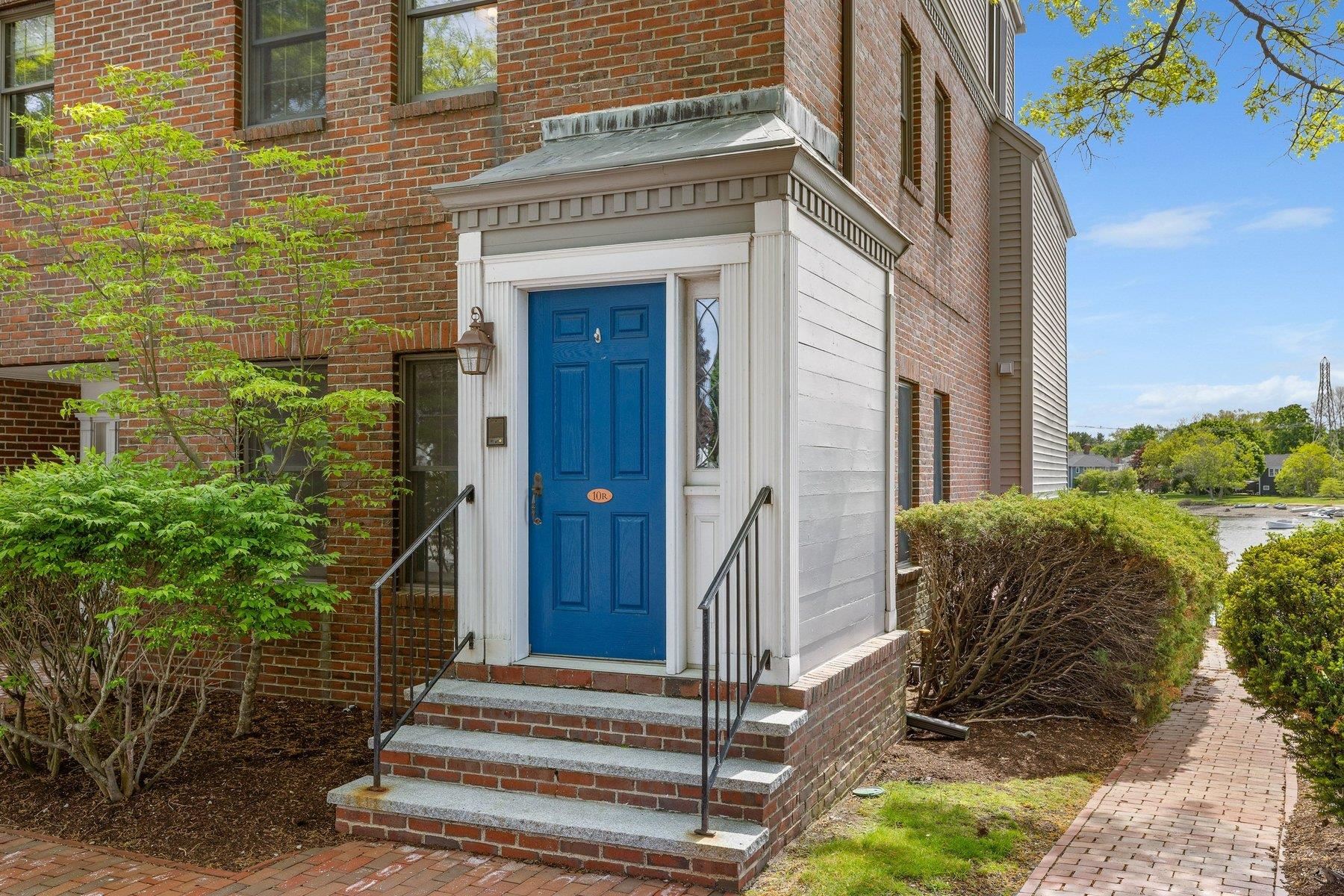 500 Market St #10R, Portsmouth, NH 03801