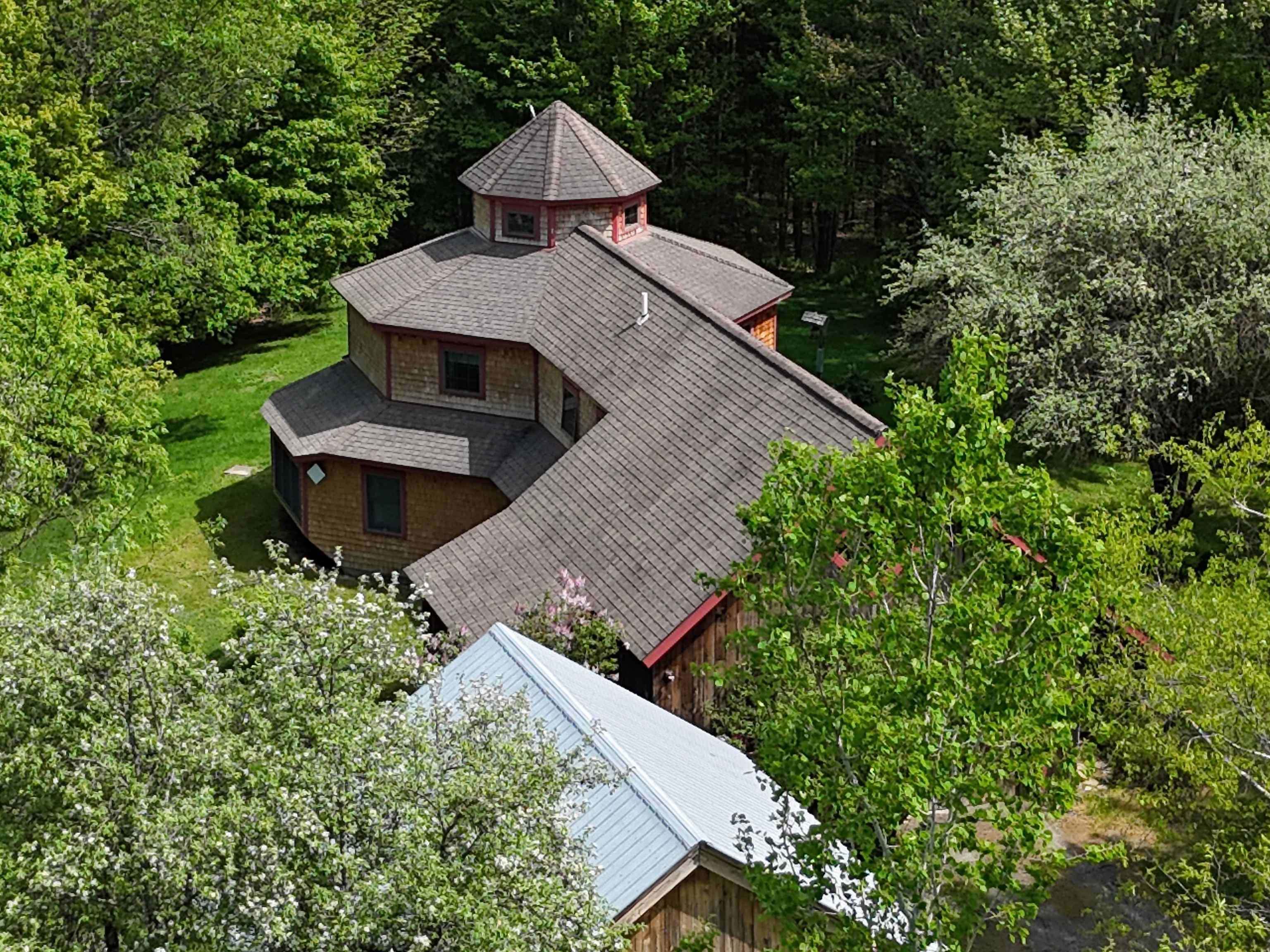 Property photo 40