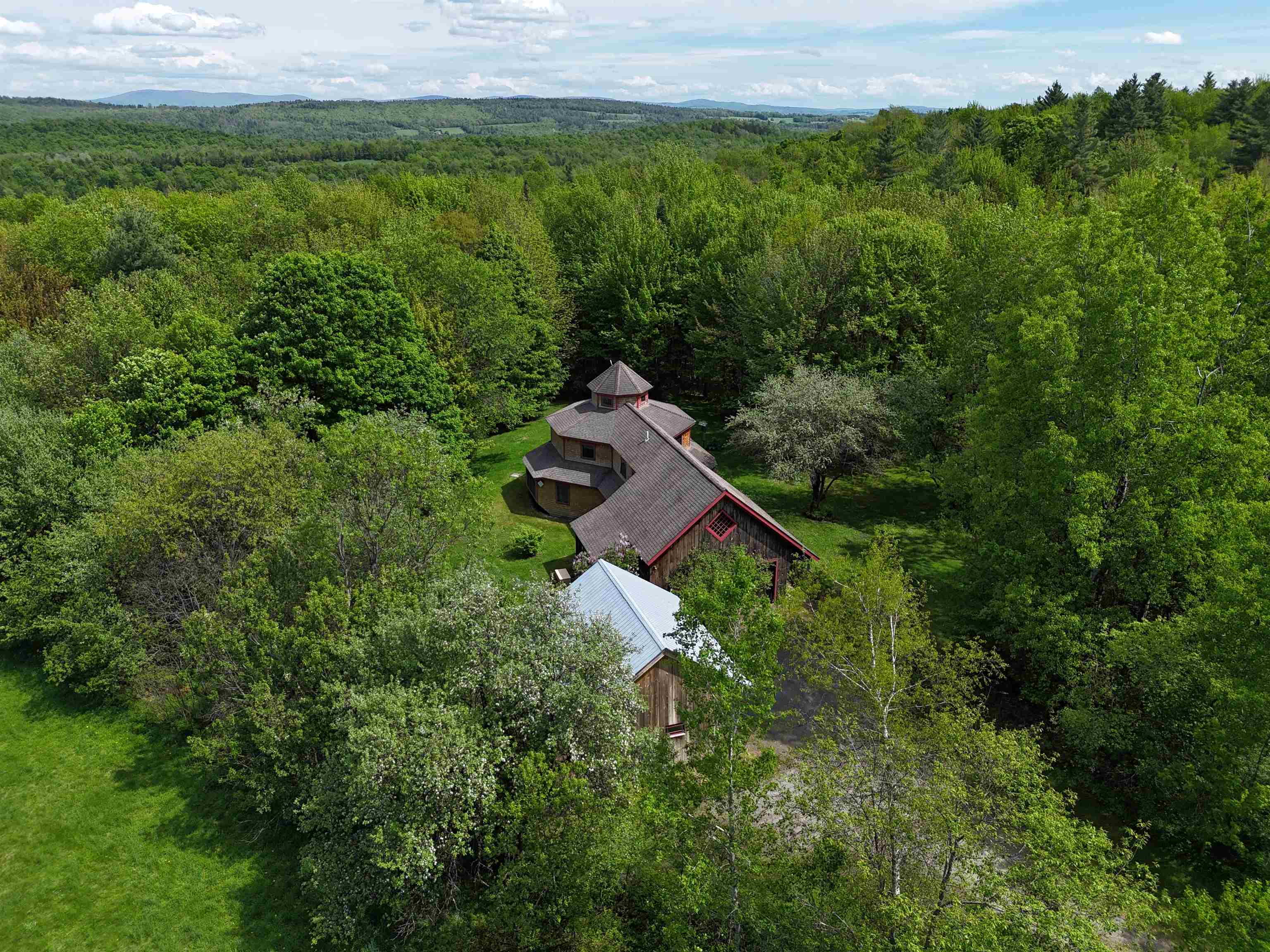 Property photo 41