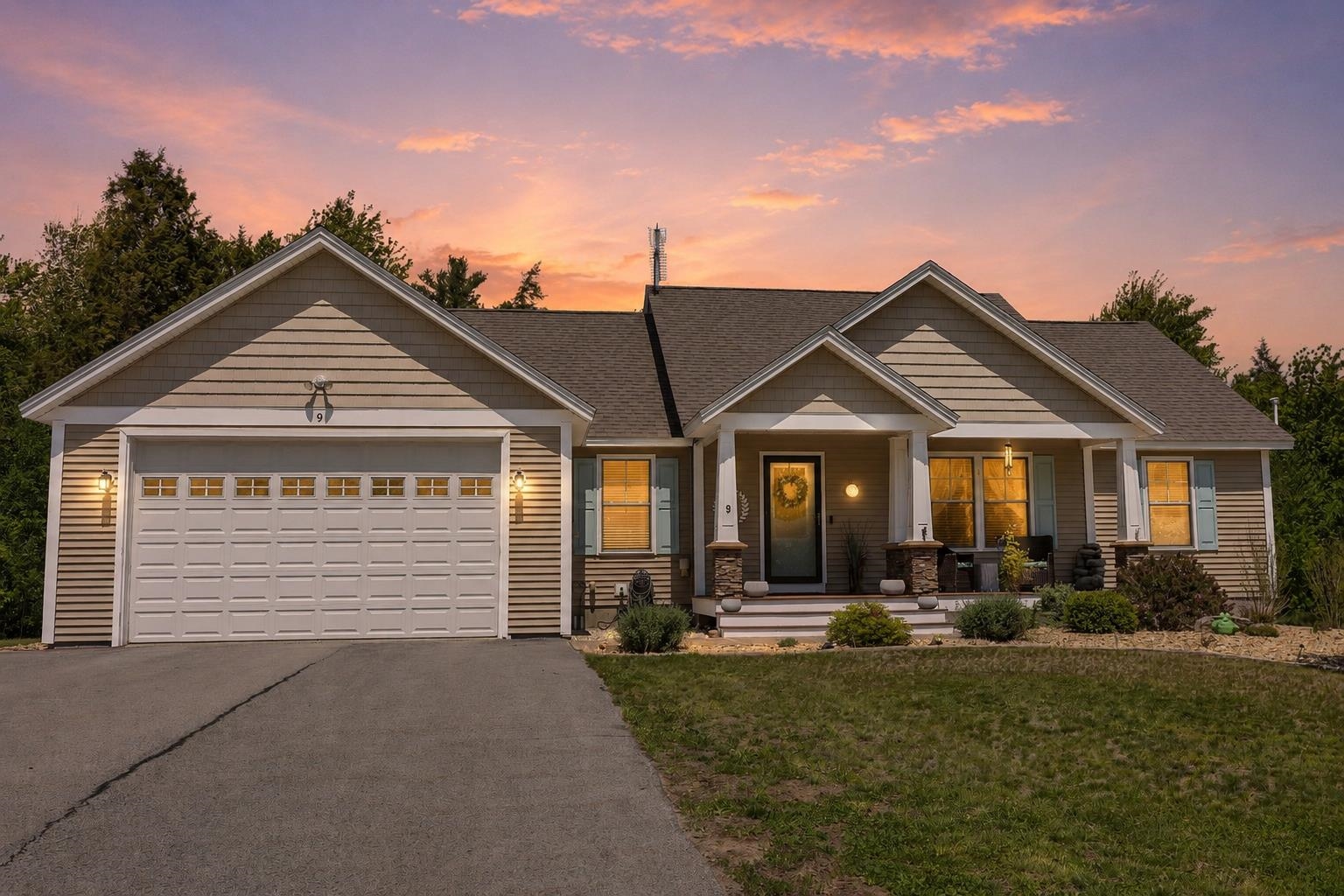 9 Old Beaver Rd, New Ipswich, NH 03071