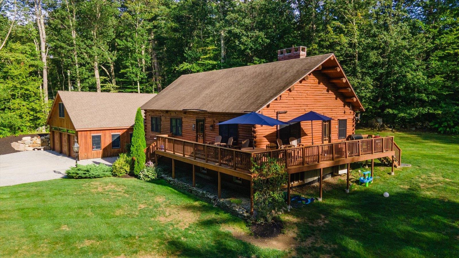 19 Elm Hill Rd, Peterborough, NH 03458