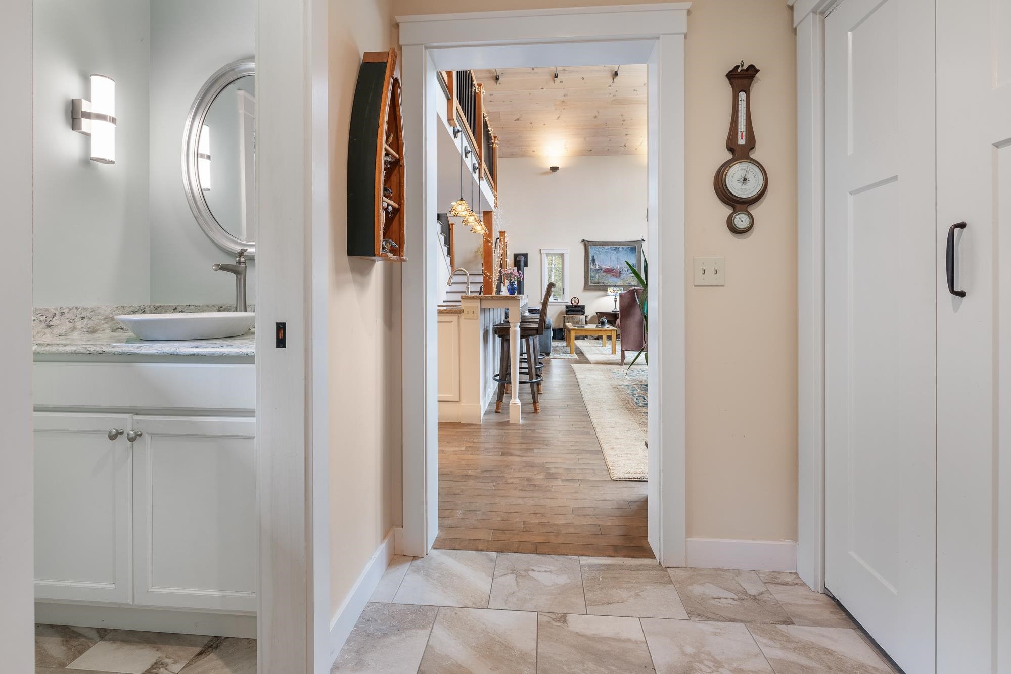 11 Dunsinane Dr, Lebanon, NH 03766