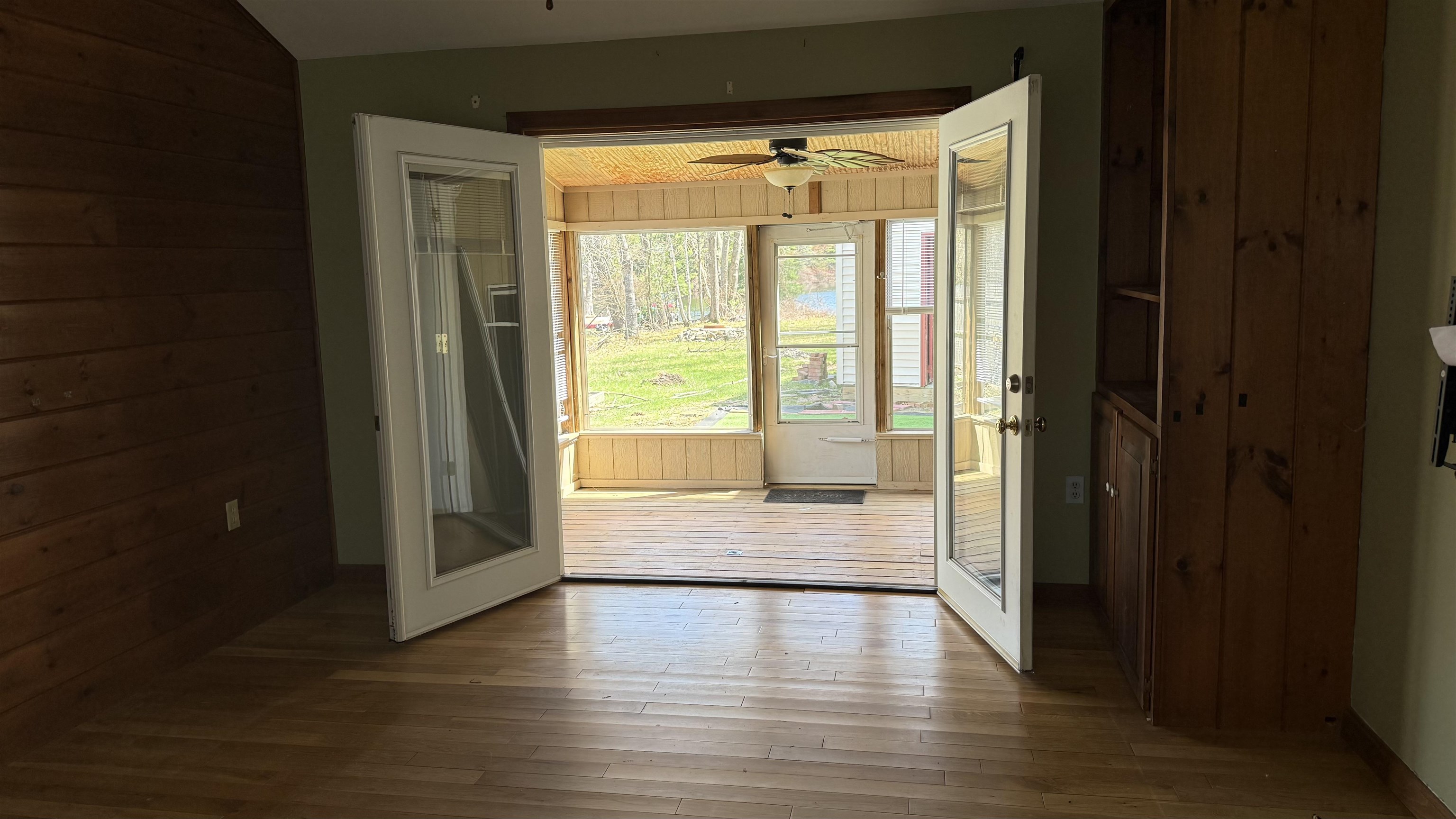 33 Coopers Grove Rd, Kingston, NH 03848