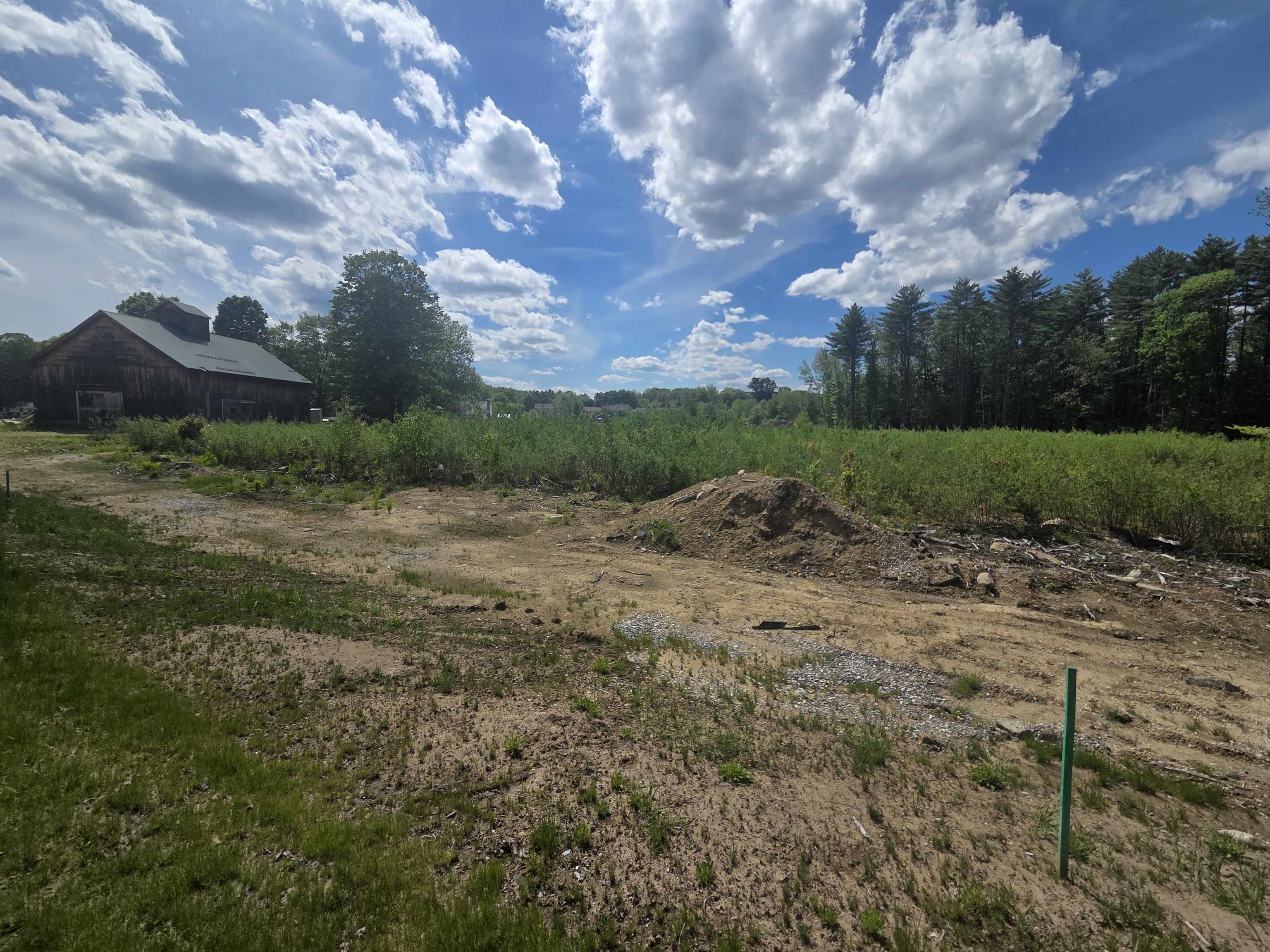125 Sewalls Falls Rd, Concord, NH 03303