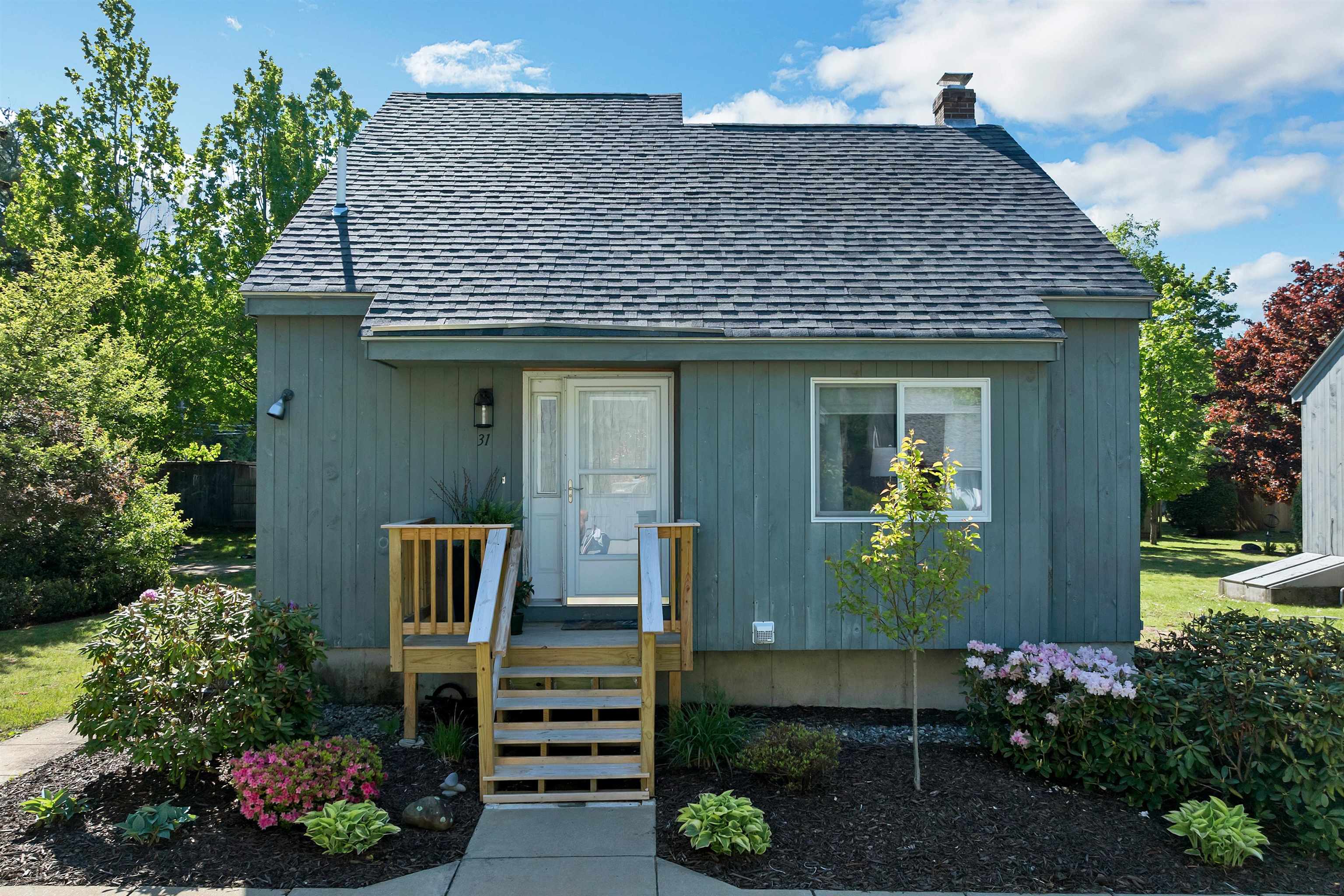 6 Cumberland Rd, Gilford, NH 03249