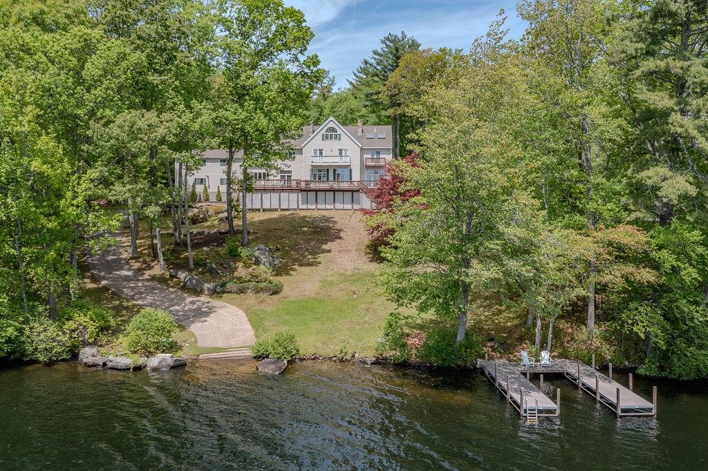 30 Stillwater Way, Barrington, NH 03825