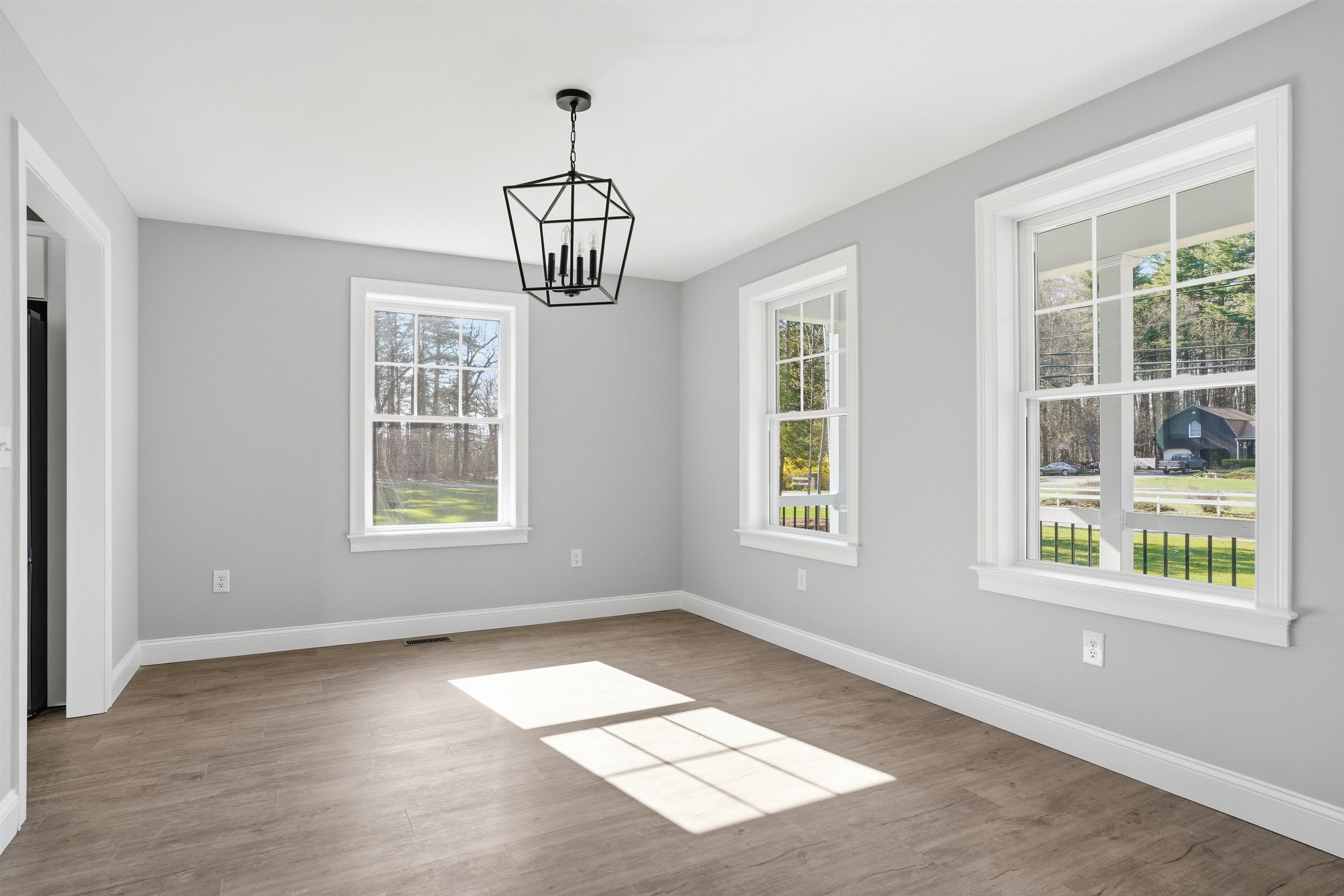 1 Talent Rd, Litchfield, NH 03052