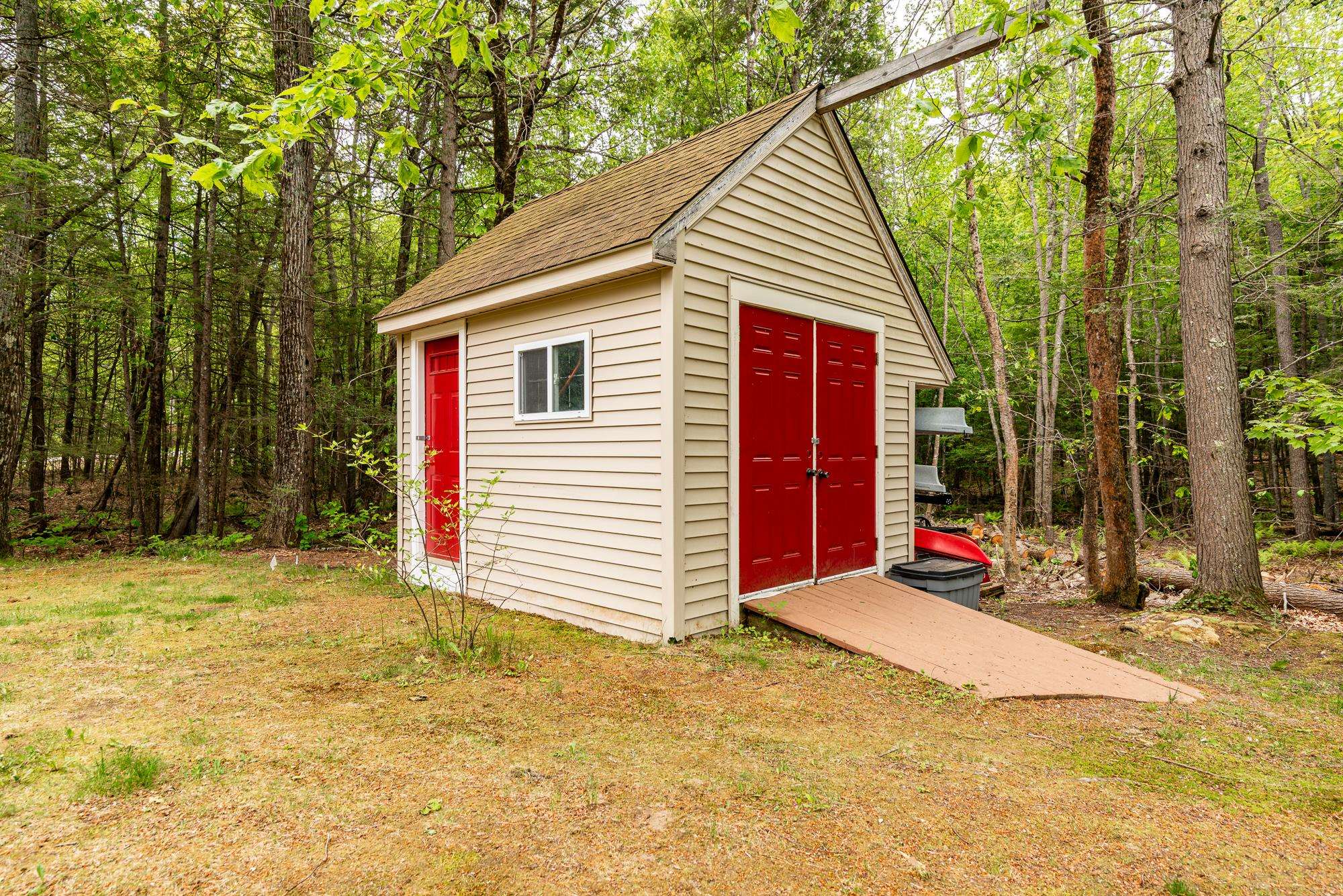116 Deer Ridge Dr, Barrington, NH 03825