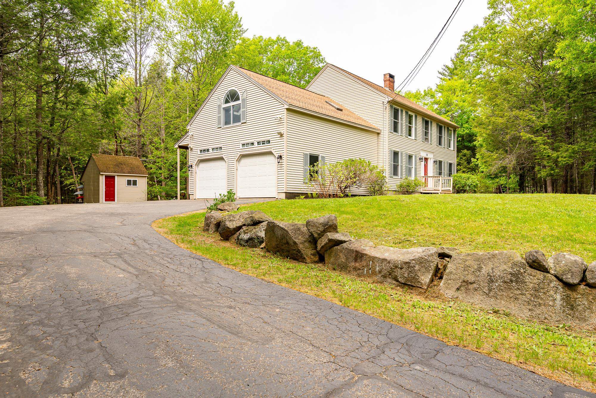 116 Deer Ridge Dr, Barrington, NH 03825