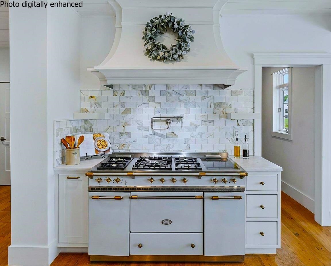 1 Cobtail Way, Bedford, NH 03110