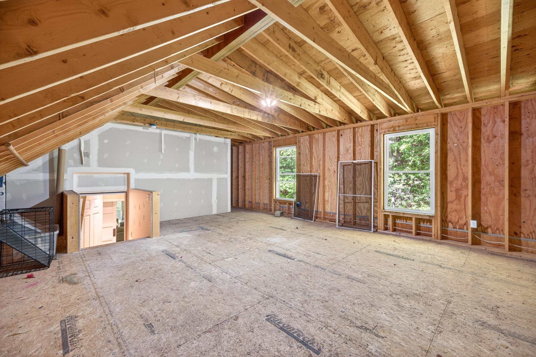 14 Stevens Dr, Newmarket, NH 03857