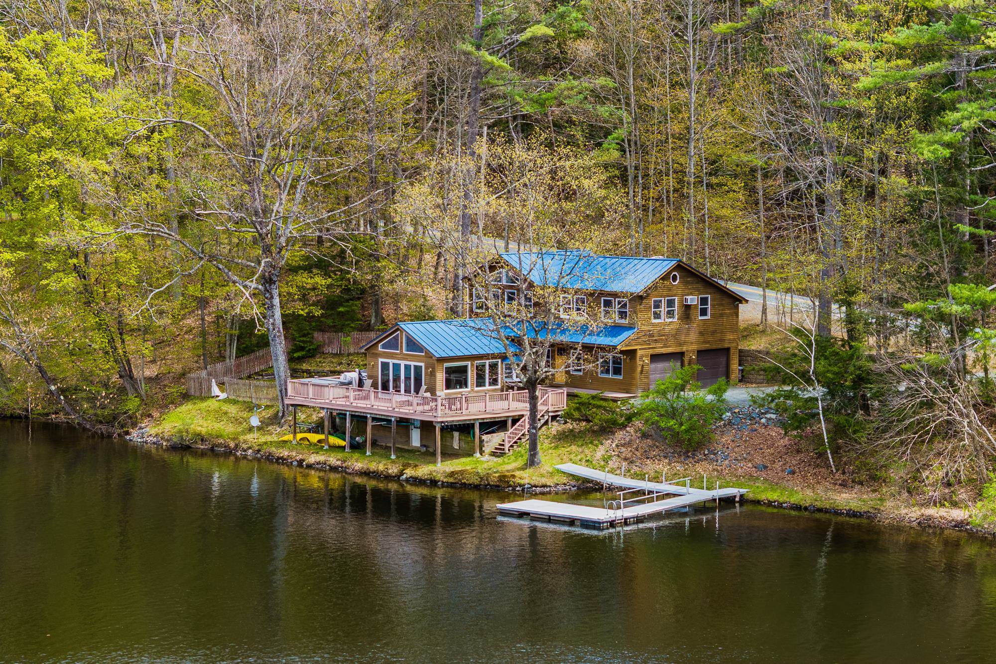 32 River Rd, Hanover, NH 03755