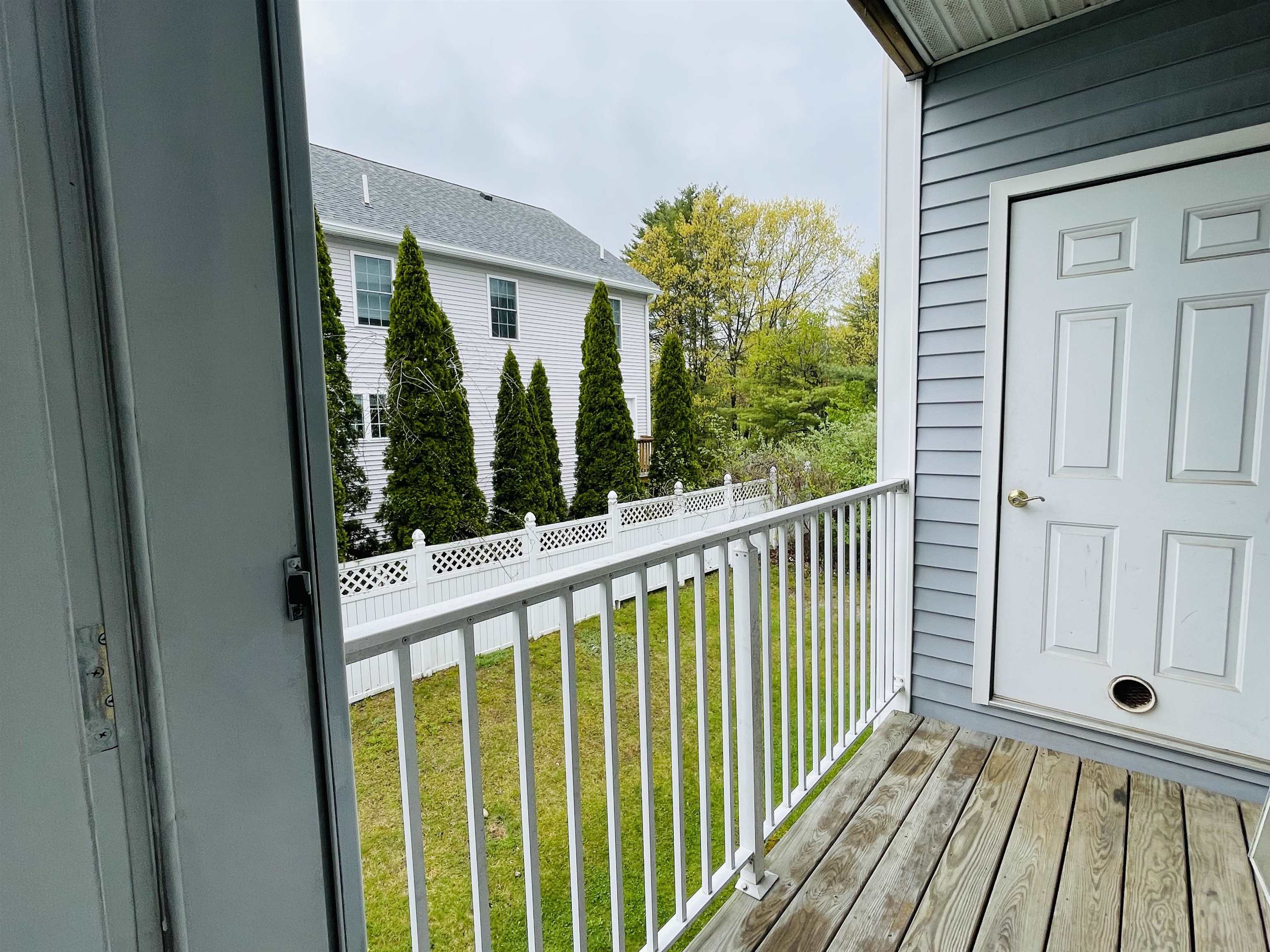40 Eastern Ave, Manchester, NH 03104