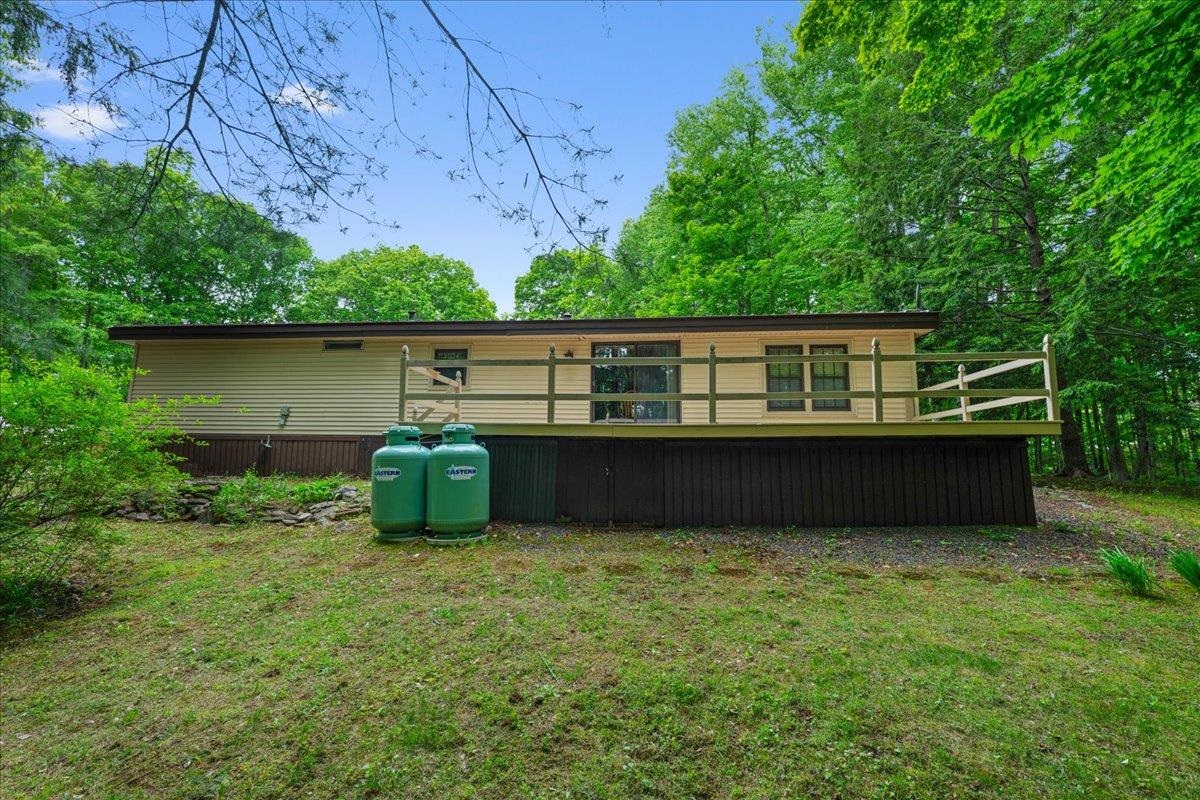 13 Spoke St, Danville, NH 03819