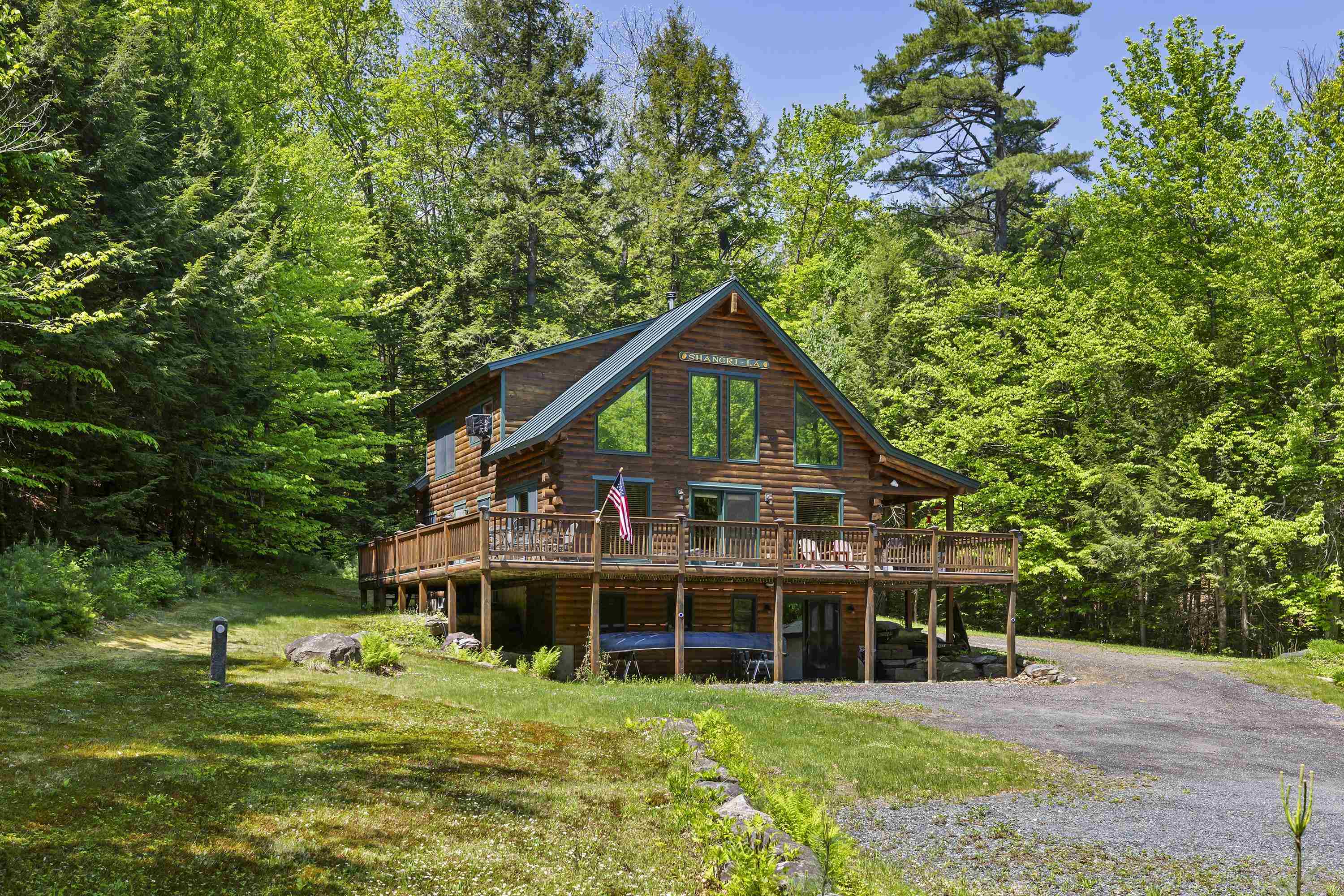 25 Goodhue Hill Rd, Enfield, NH 03784