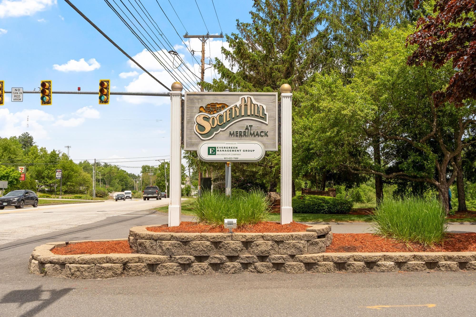 59 Middlesex Rd, Merrimack, NH 03054