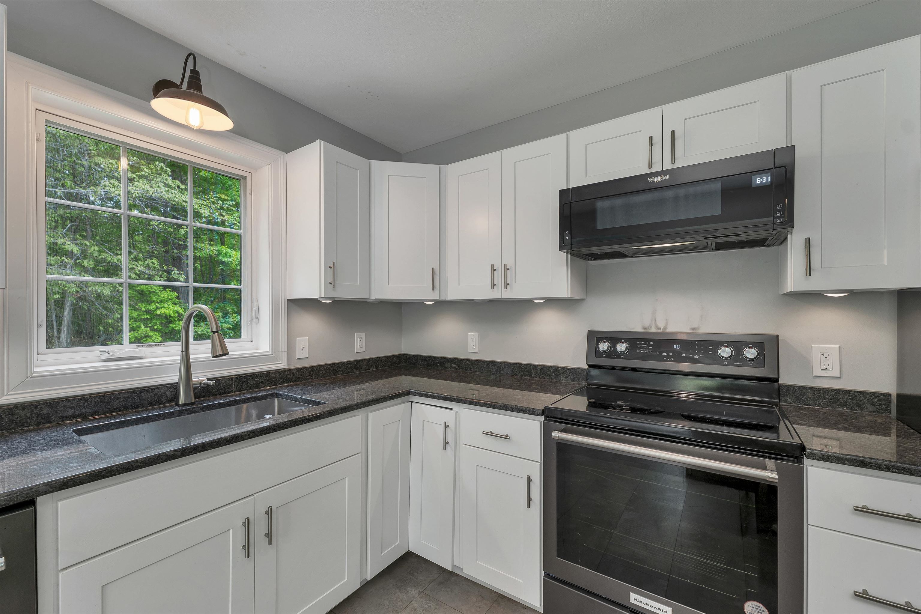 3 Pendergast Road, Newmarket, NH photo 5