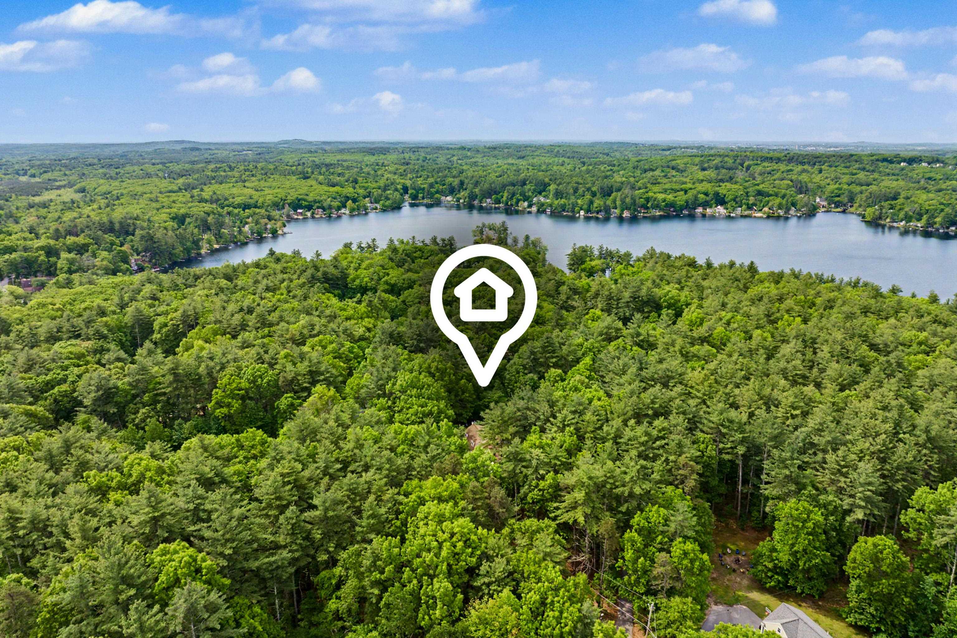 50 Webster Ave, Pelham, NH 03076