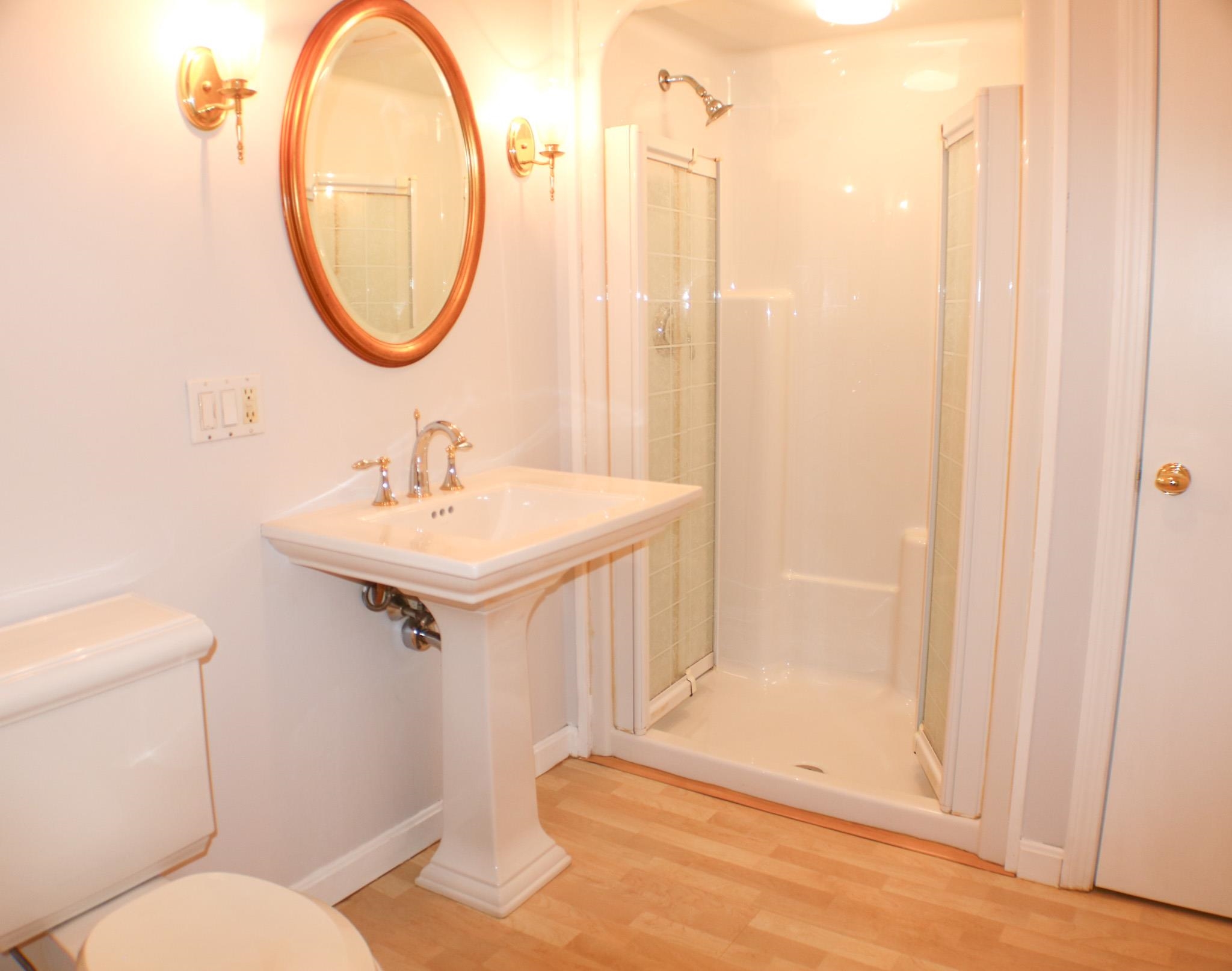 1702 White Cedar Blvd, Portsmouth, NH 03801