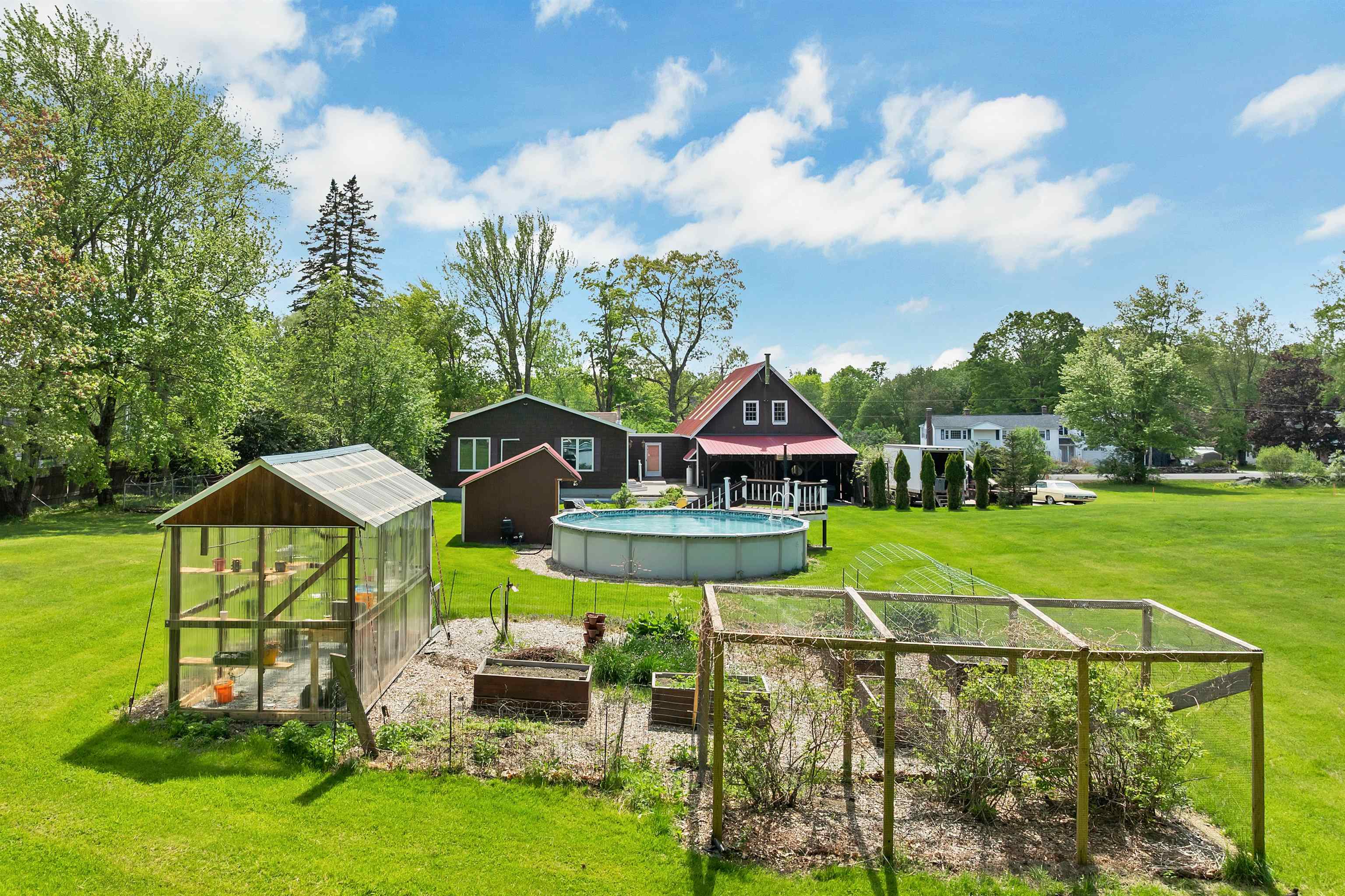 62 Lane Rd, Derry, NH 03038