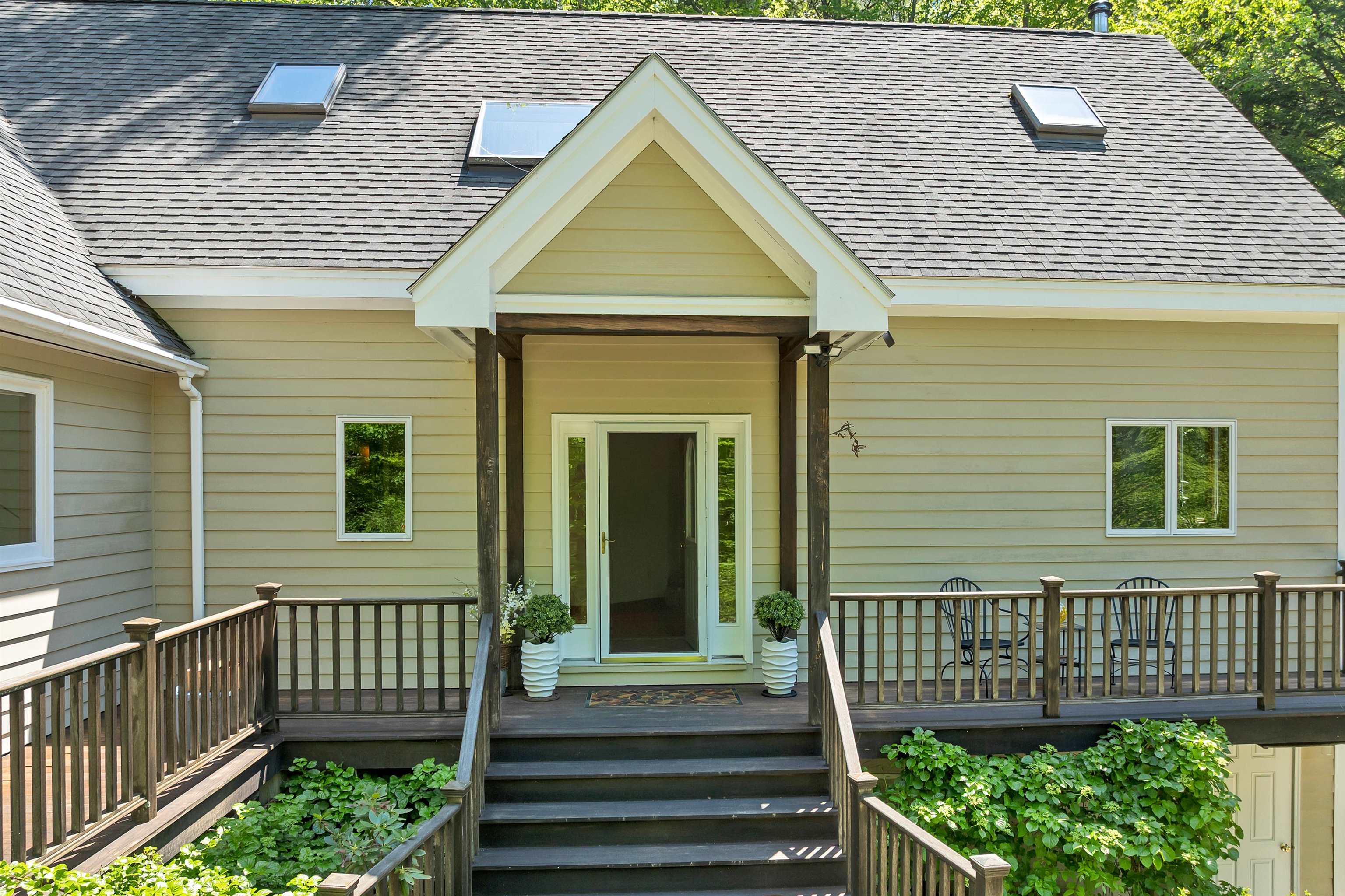 155 Fox Run Rd, Stoddard, NH 03464