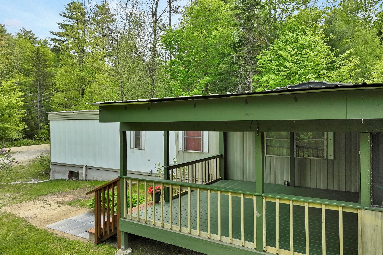 2 Lily Ln, Thornton, NH 03285