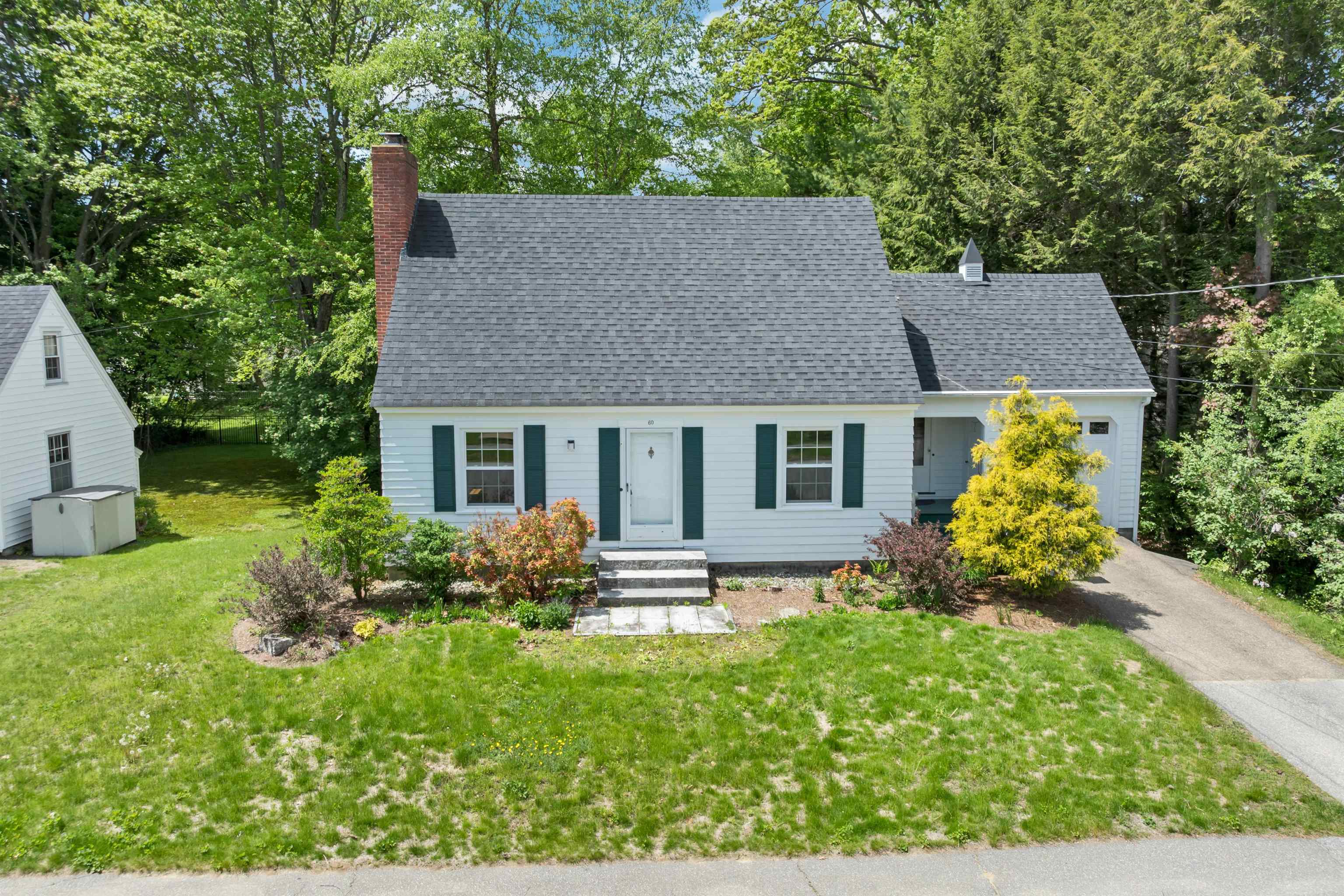 60 Holman St, Laconia, NH 03246
