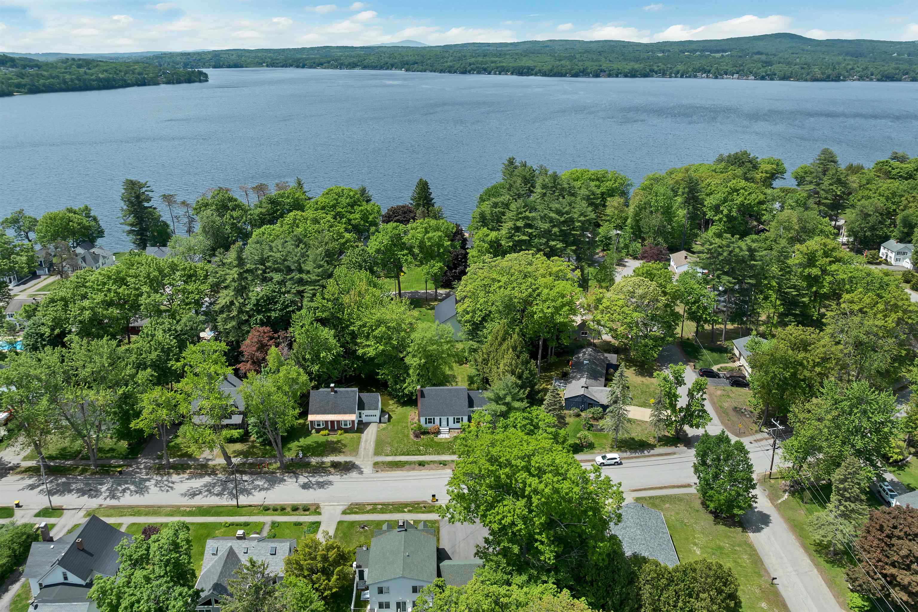 60 Holman St, Laconia, NH 03246