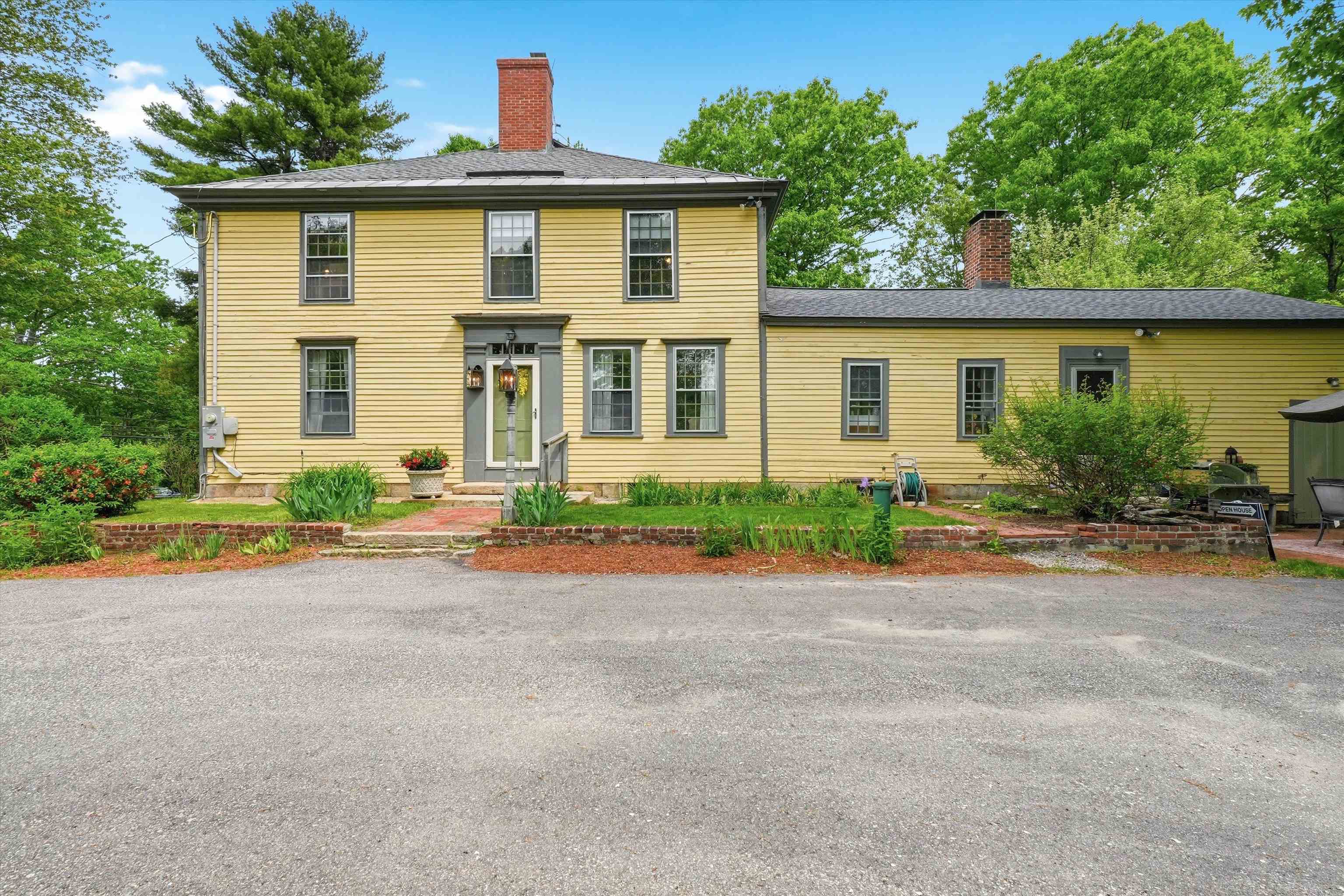 20 Stark Hwy S Hw, Dunbarton, NH 03046